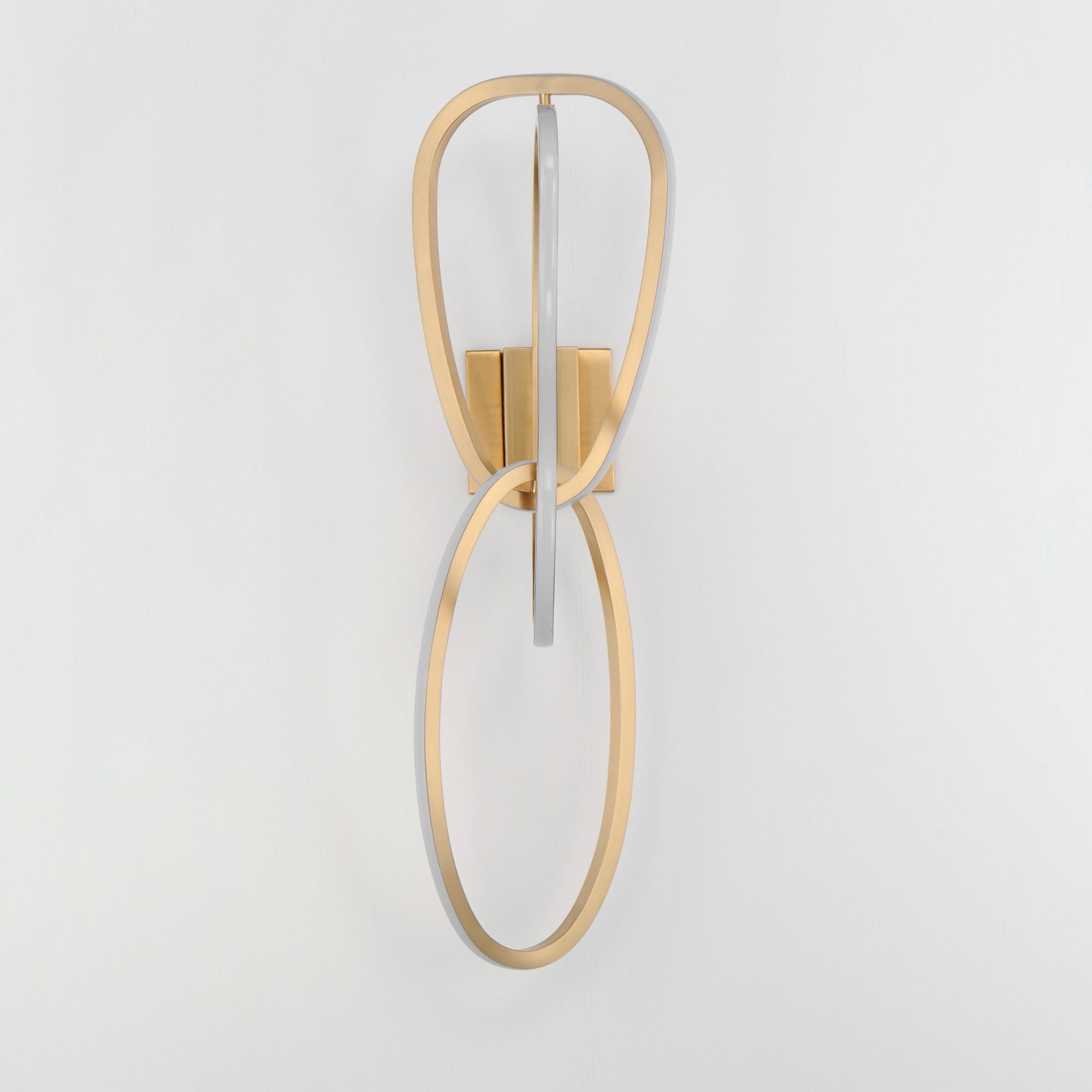 ET2 Lighting - Unity 27" 3-Light LED Wall Sconce, Brushed Champagne Finish | Bees Lighting