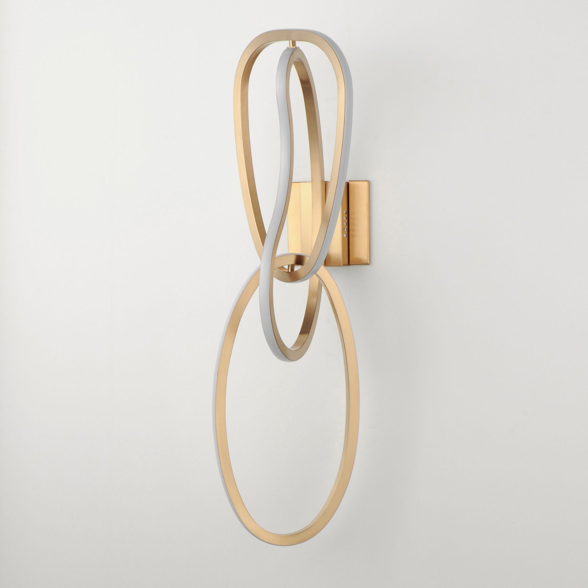 ET2 Lighting - Unity 27" 3-Light LED Wall Sconce, Brushed Champagne Finish | Bees Lighting