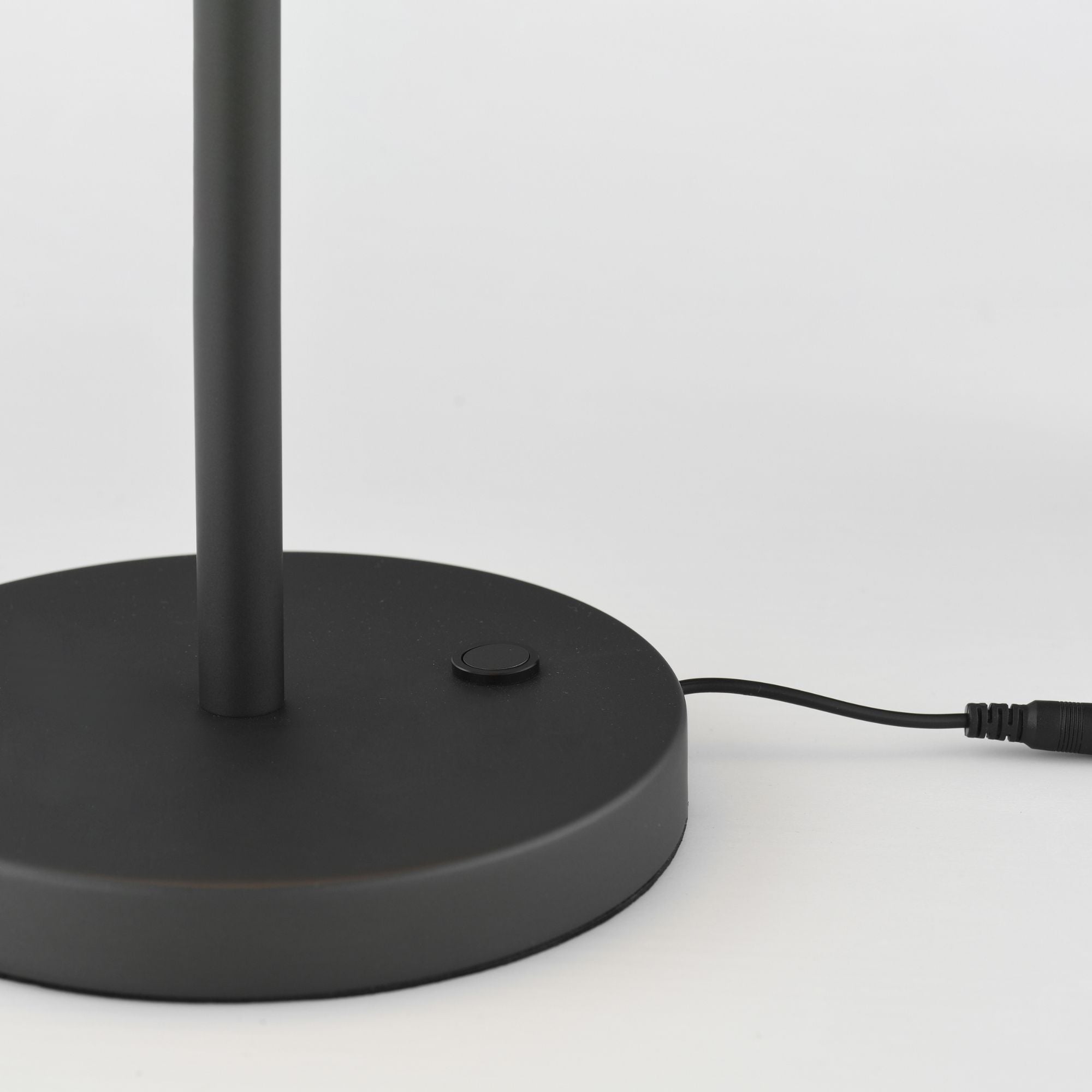 Voto 18" LED Table Lamp, Gunmetal Finish