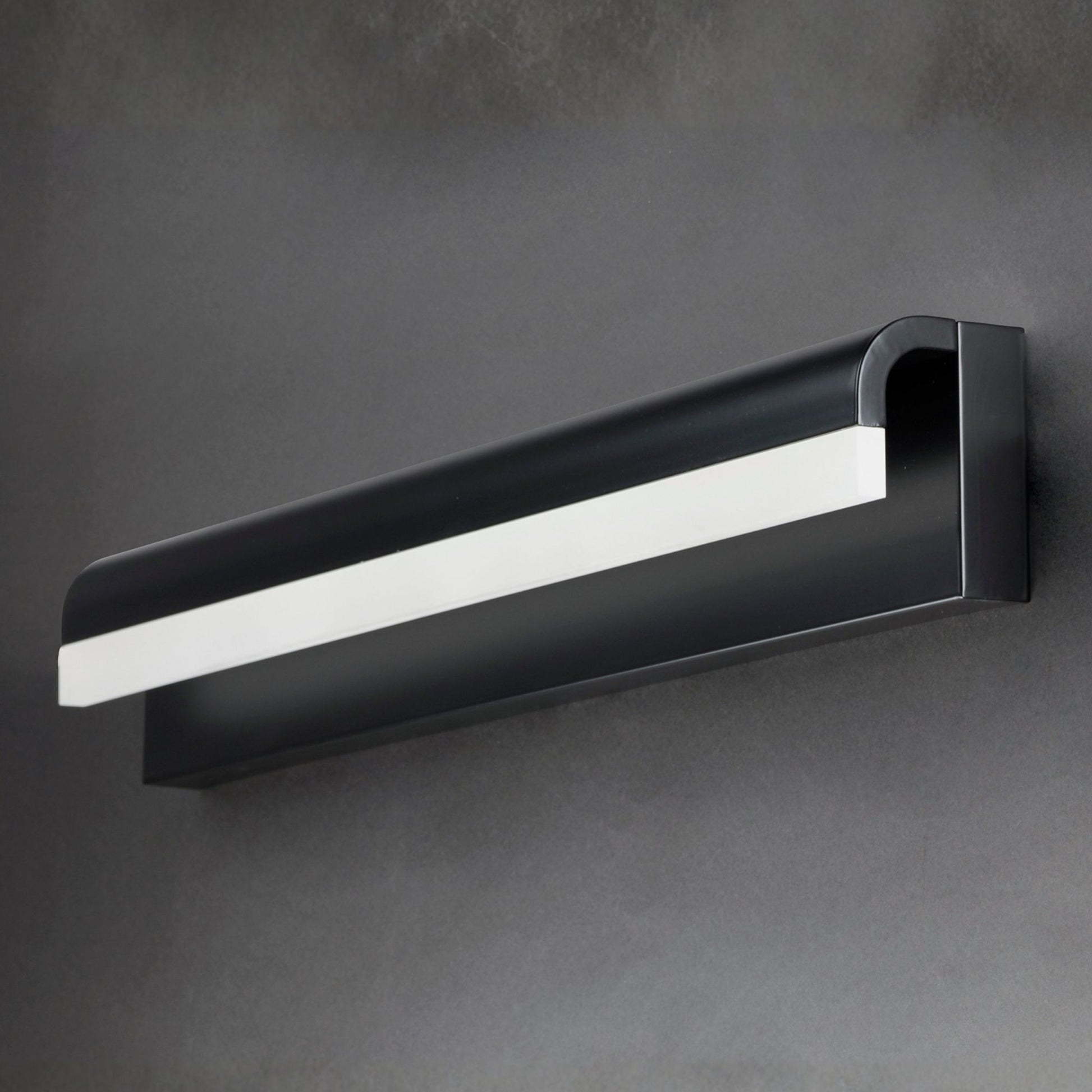 ET2 Lighting - Waterfall 30" LED Bath Vanity, Black Finish | Bees Lighting