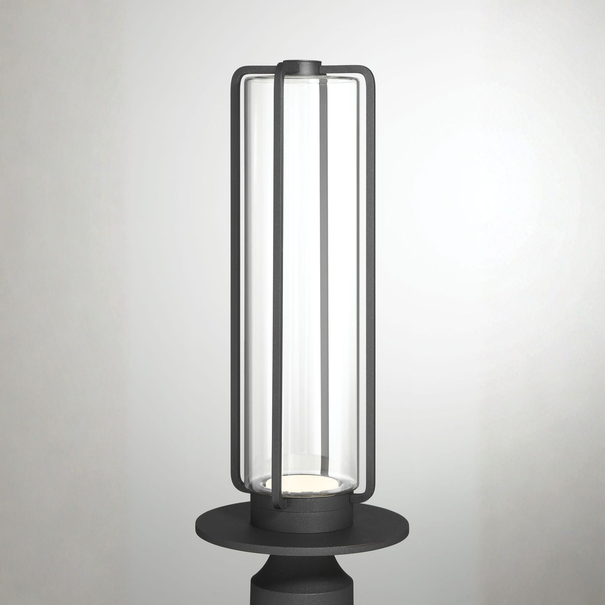 Eurofase Florin 16.25 in. Outdoor Post Light, Sand Black, Integrated LED