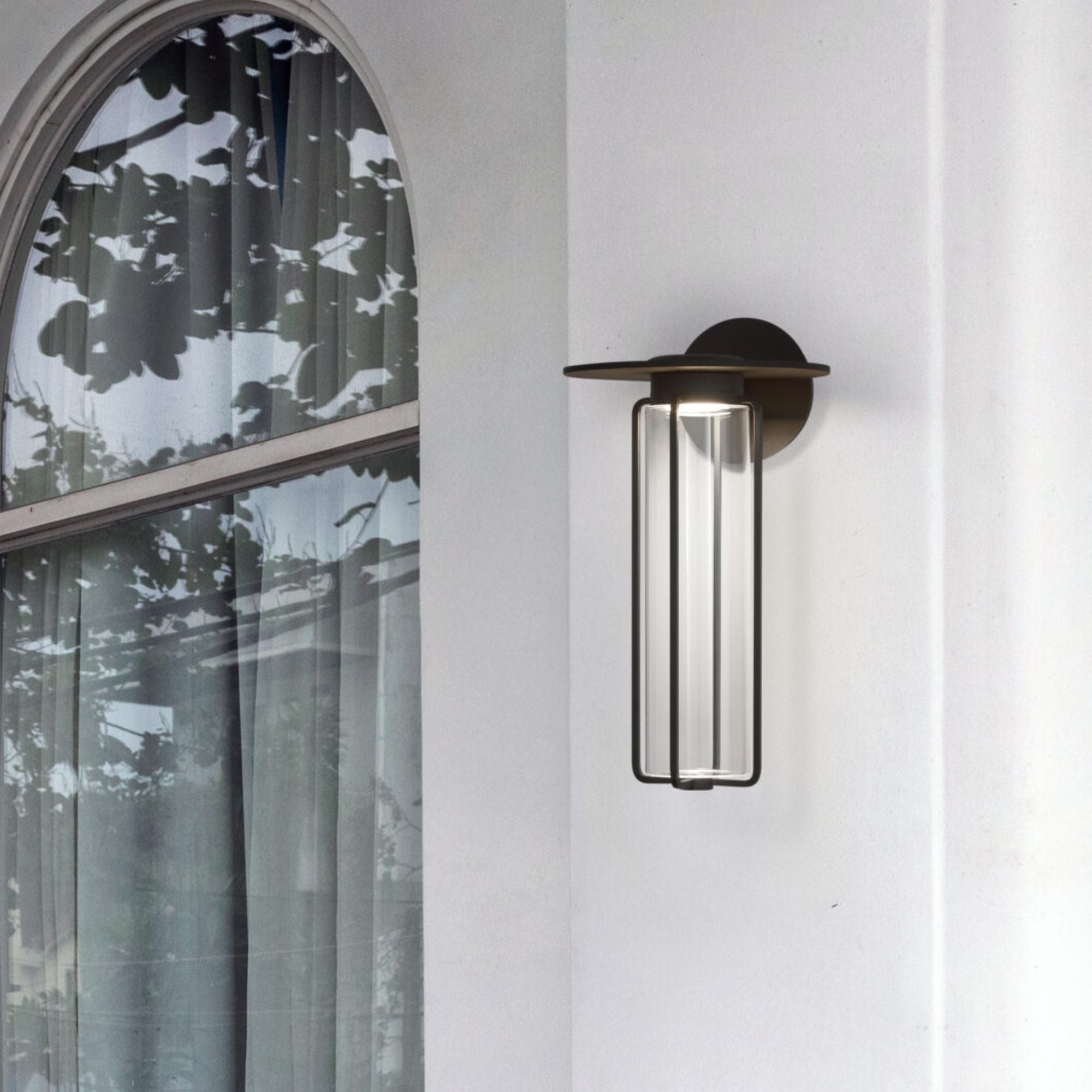 Eurofase Florin 16" Outdoor Sconce, Sand Black, Integrated LED