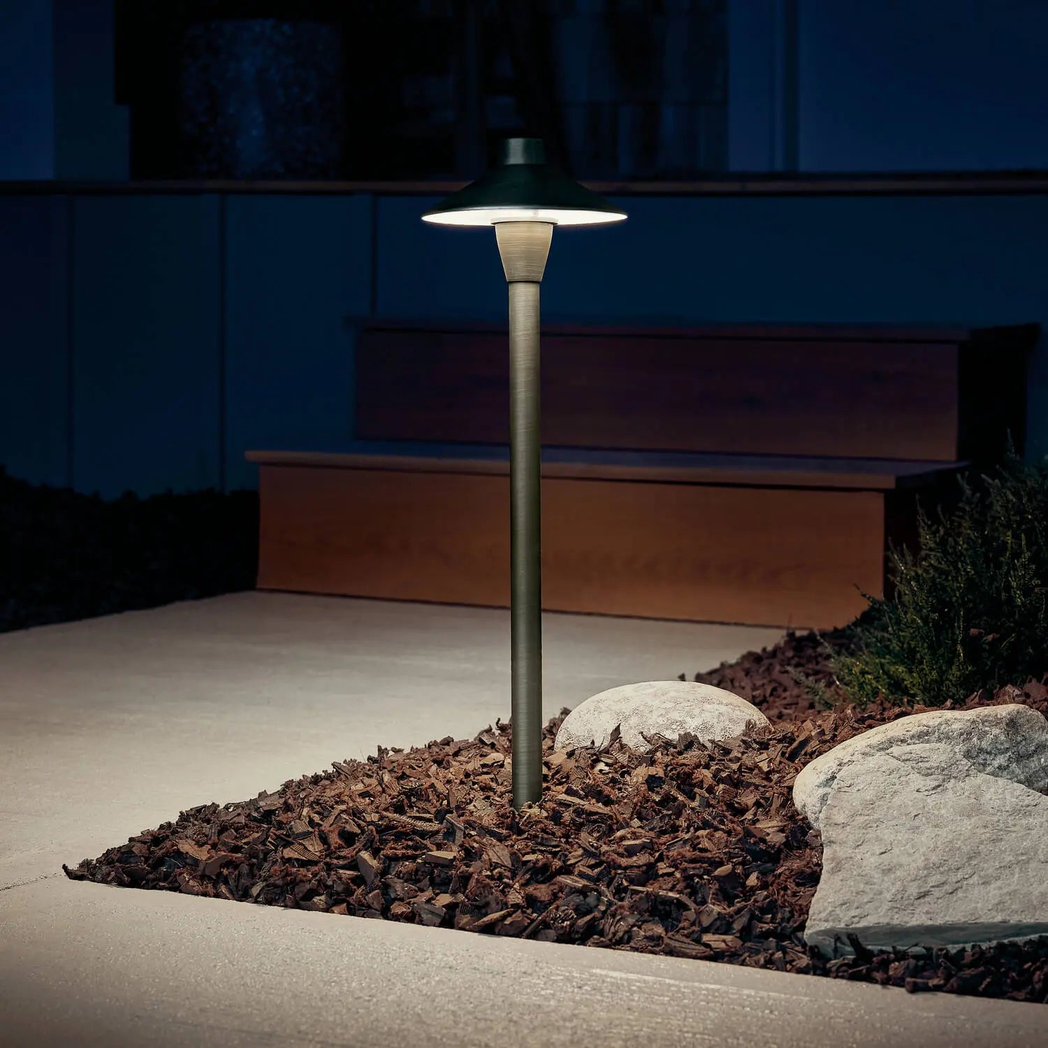 Traditional Path Light, Centennial Brass - Bees Lighting