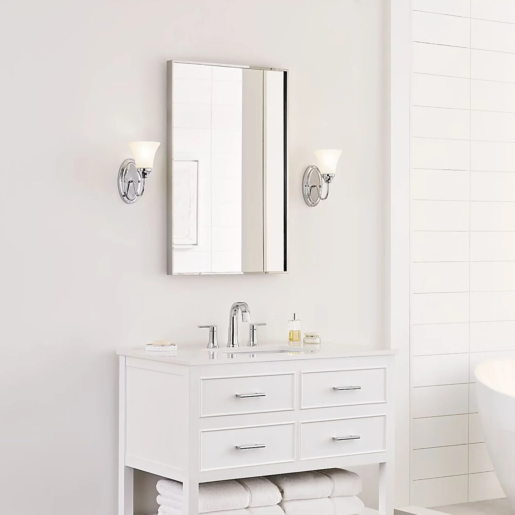 Holman 10" Bath Sconce, Chrome Finish
