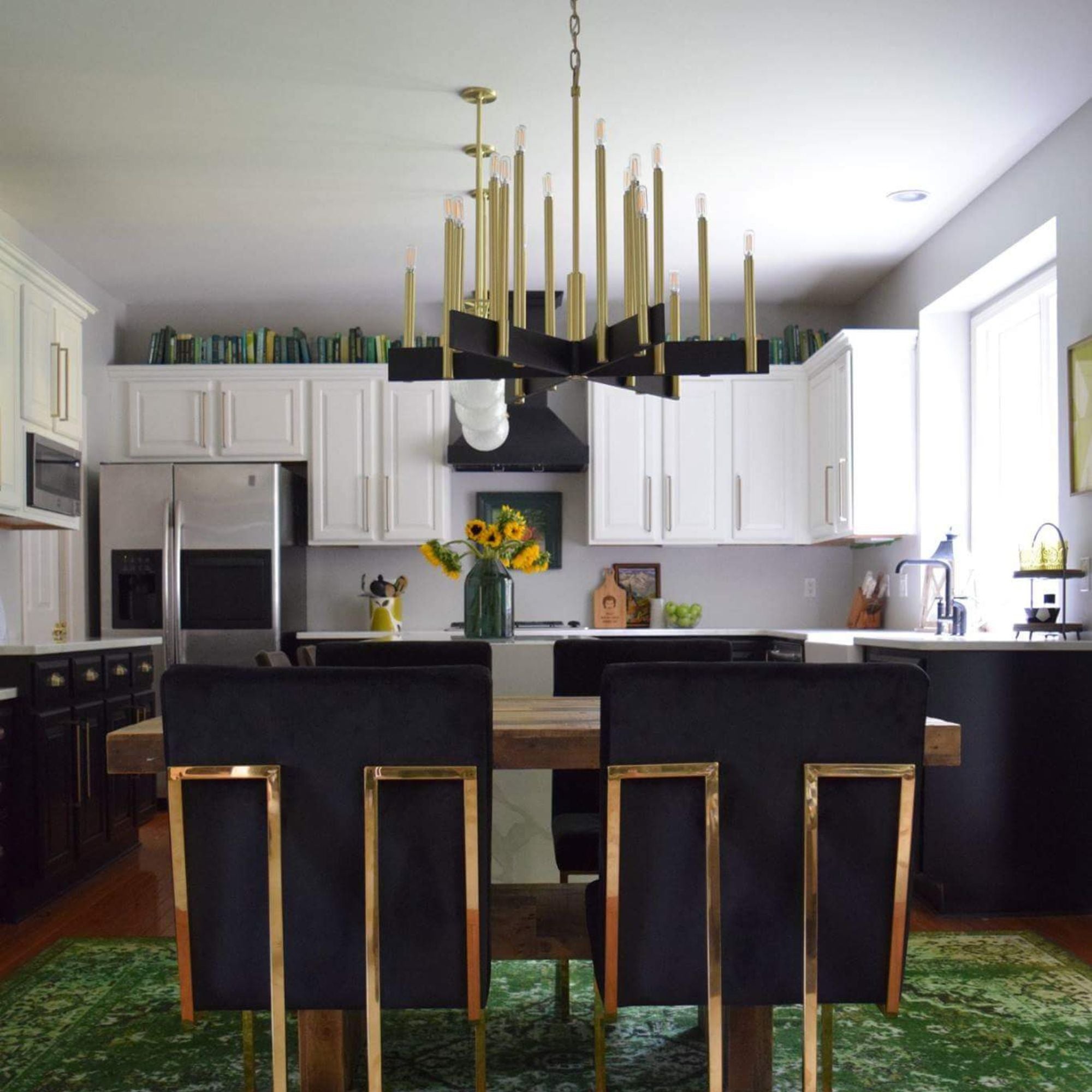 Abrams 34" 18-Light Chandelier, Aged Brass Finish