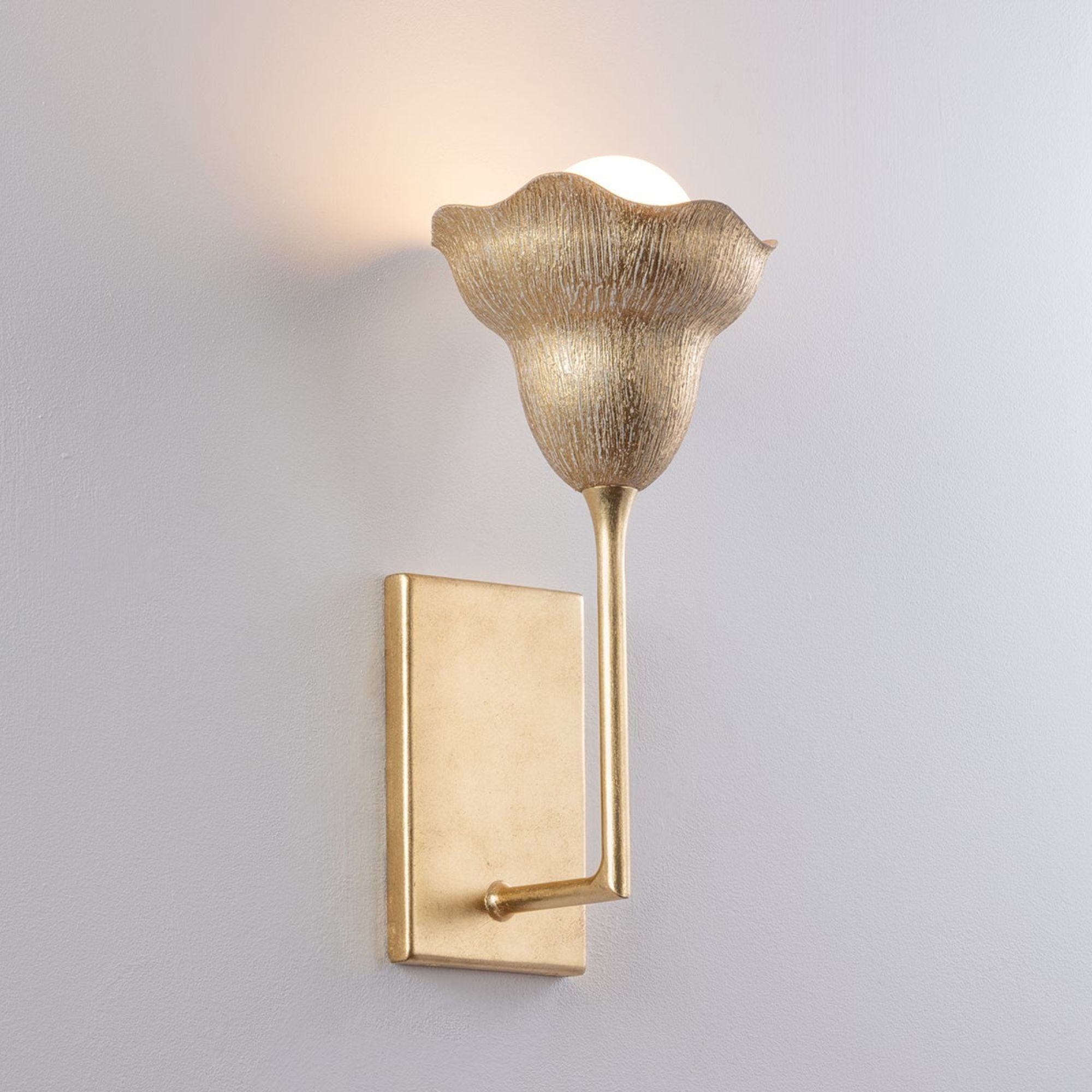 Alora 15" Wall Sconce, Vintage Gold Leaf/Gilded Ivory Finish