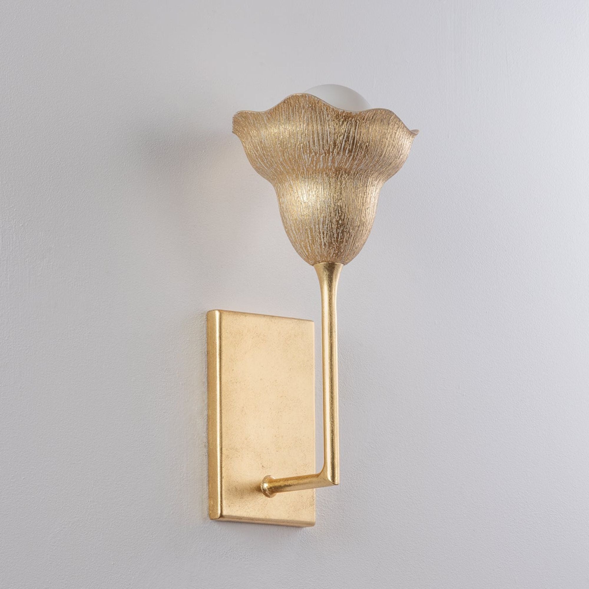 Alora 15" Wall Sconce, Vintage Gold Leaf/Gilded Ivory Finish