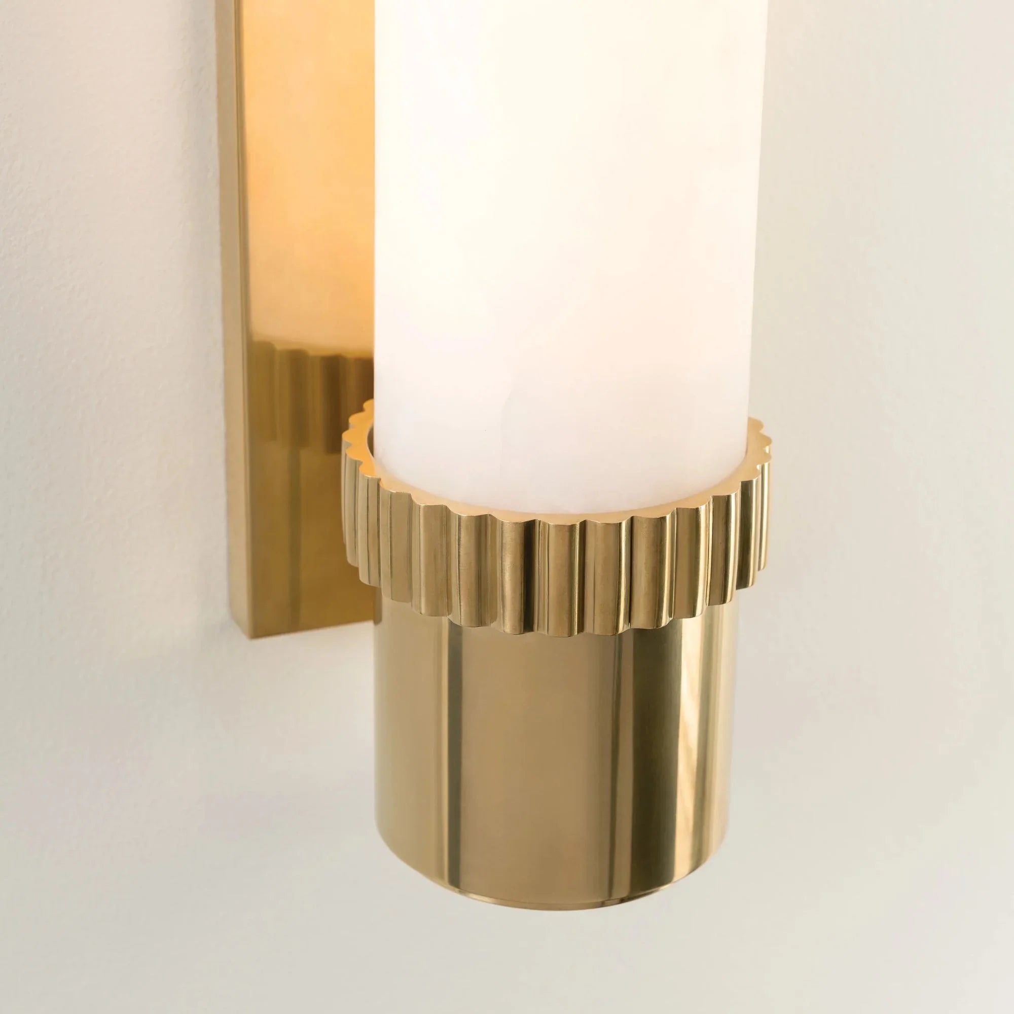 Argon 15" Wall Sconce, Aged Brass Finish