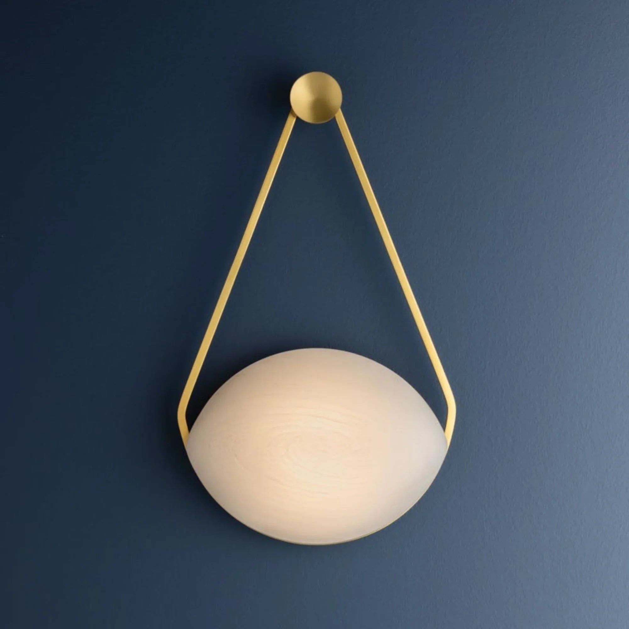 Blaina 18" LED Wall Sconce, Aged Brass Finish