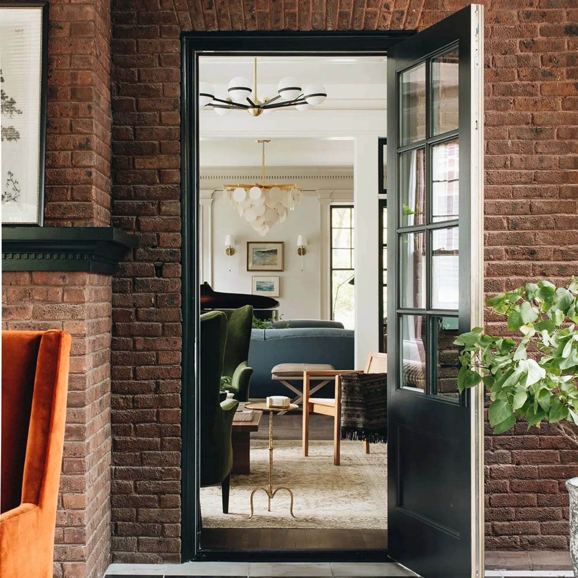 Hudson Valley Lighting - Blixen 21" Wall Sconce, Aged Brass Finish | Bees Lighting