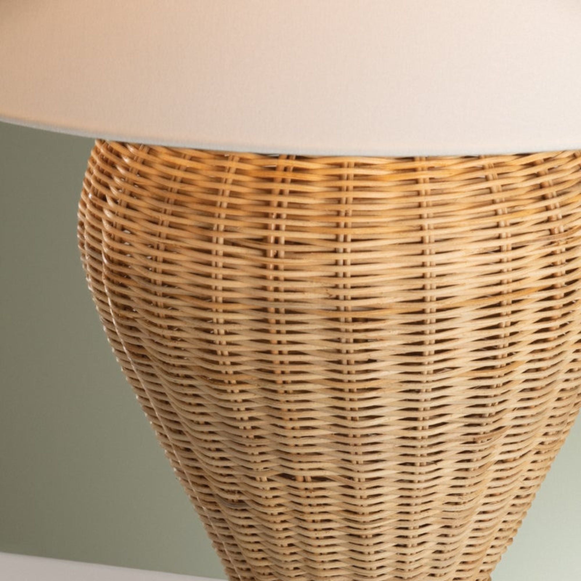 Chatsworth 30" Table Lamp, Aged Brass Finish