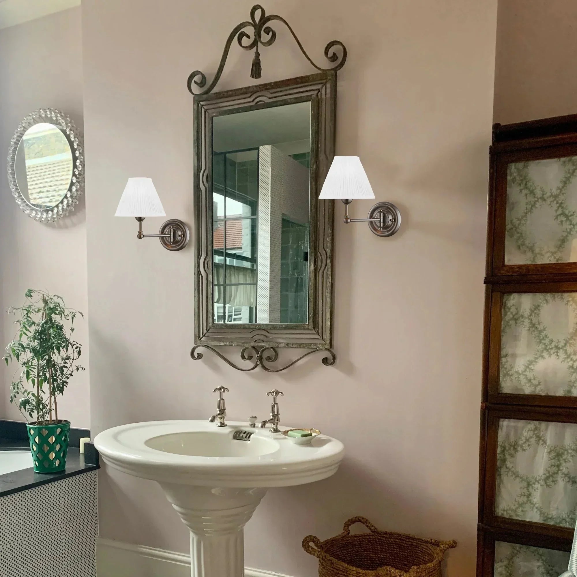 HVL Classic No.1 11" Swing Arm Lamp