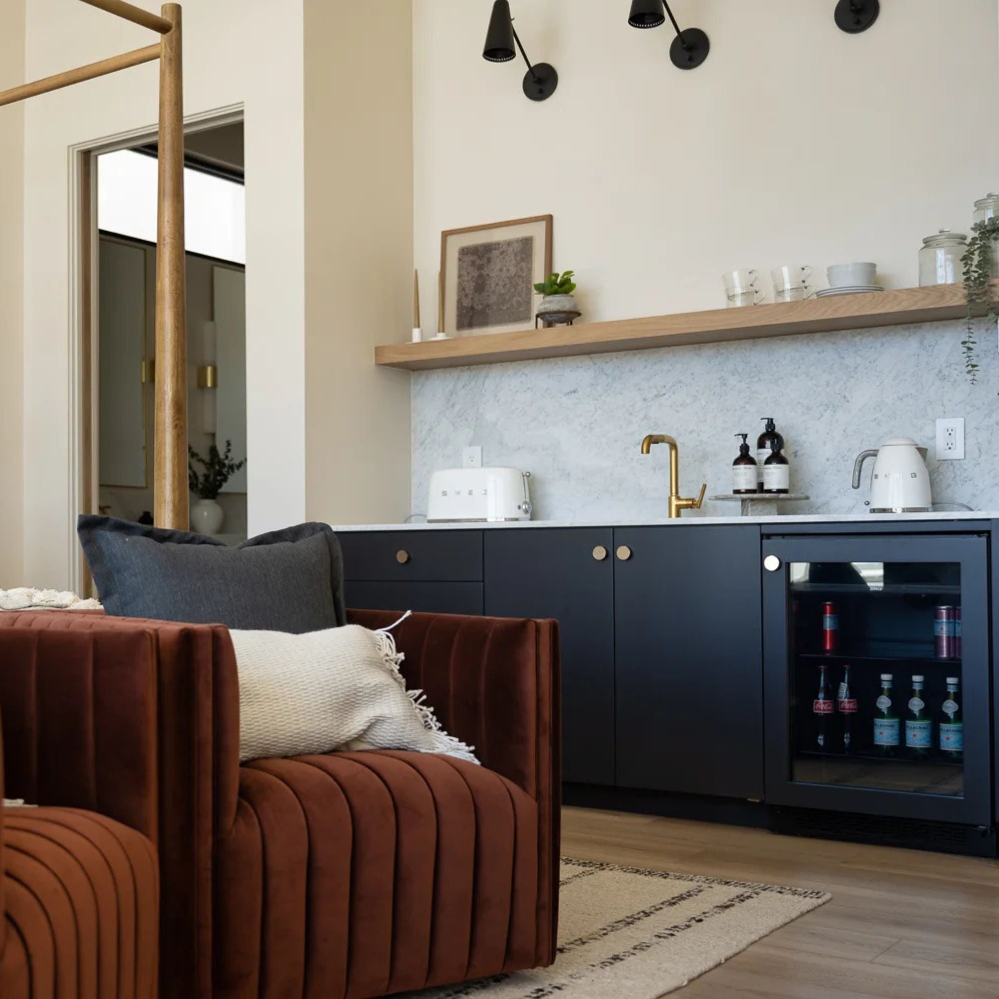 Easley 13" Swing Arm Lamp, Old Bronze Finish