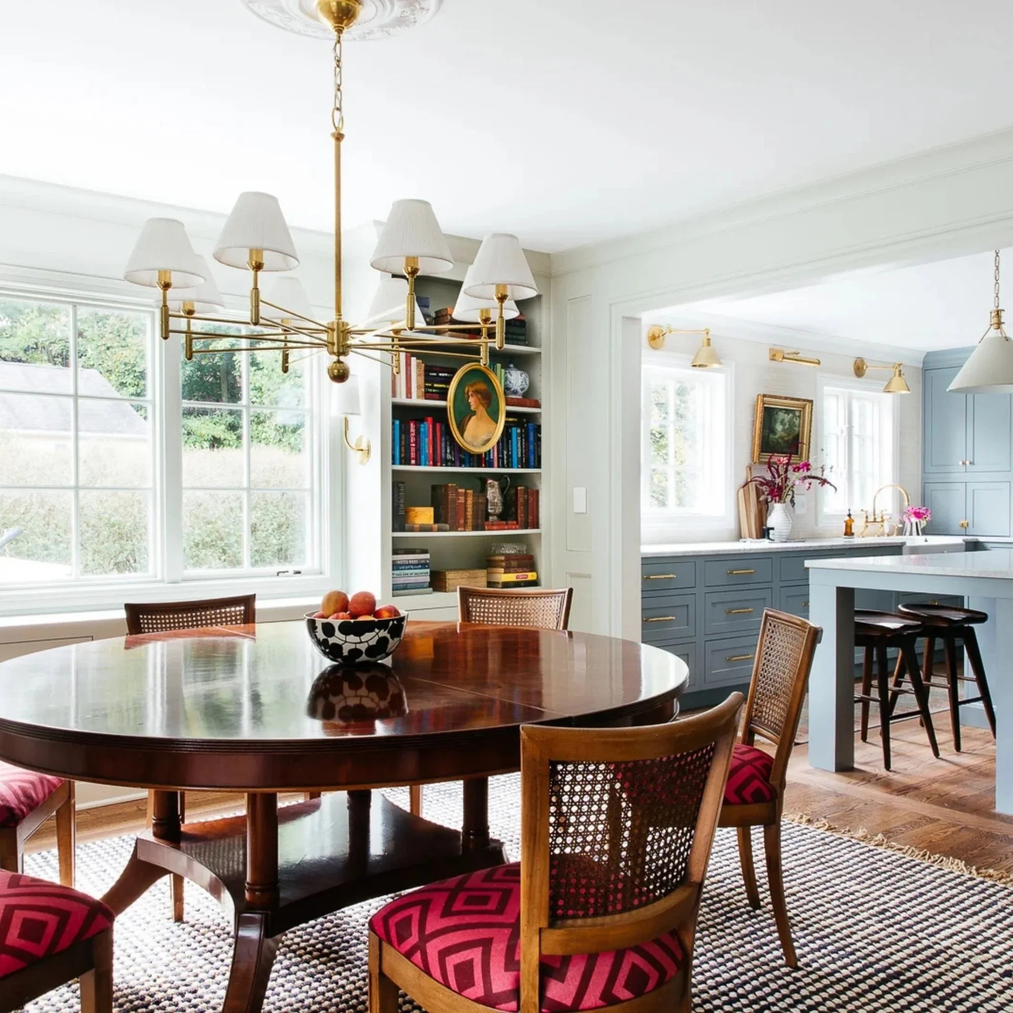 Garden City 11" Swing Arm Sconce, Aged Brass Finish