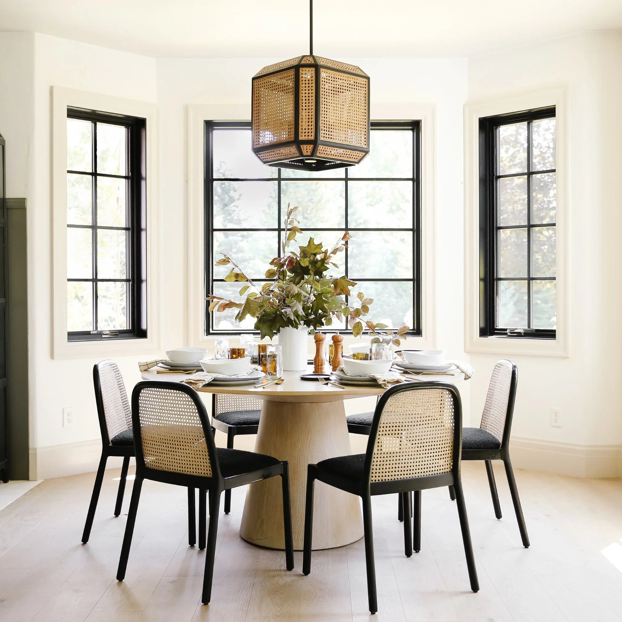 Georgia 20" Pendant, Old Bronze Finish