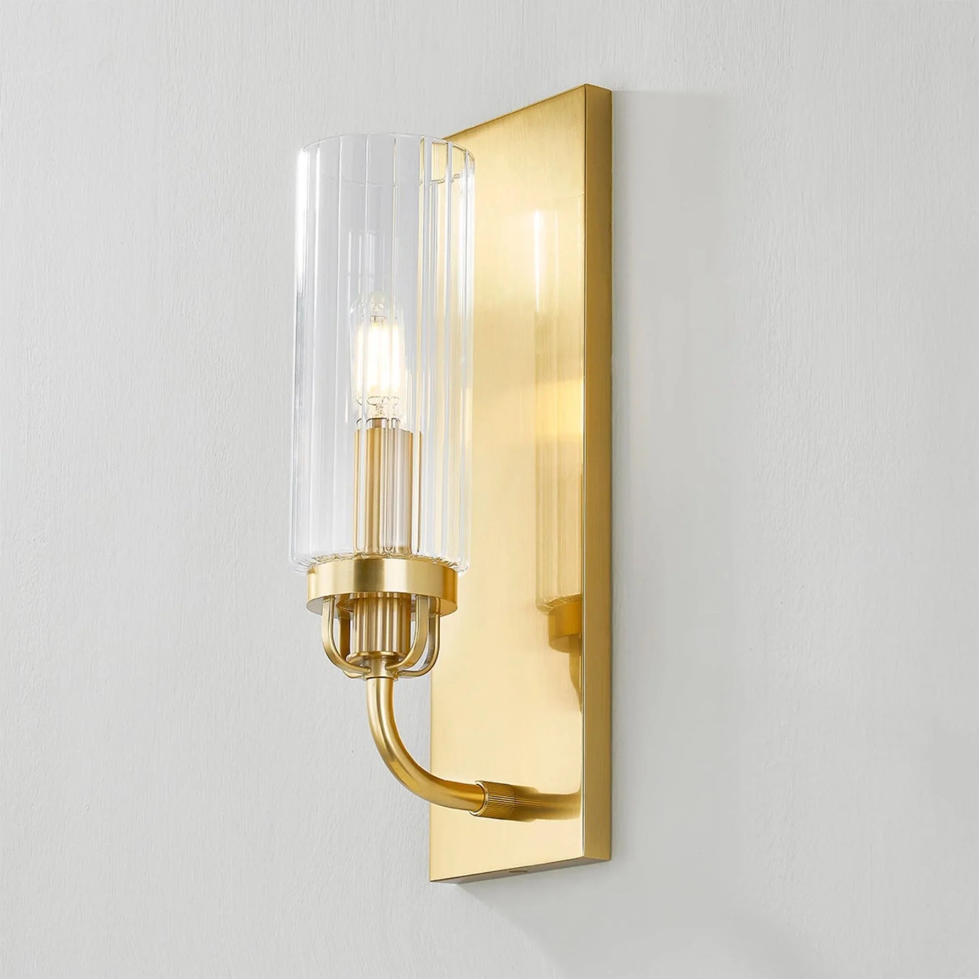 Halifax 14" Wall Sconce, Aged Brass Finish
