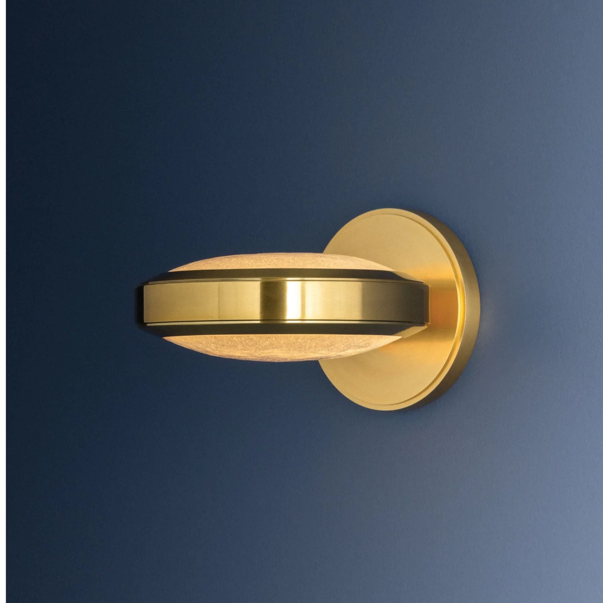 Hudson Valley Harris 4.75 in. Wall Sconce, Aged Brass with Sprite Glass