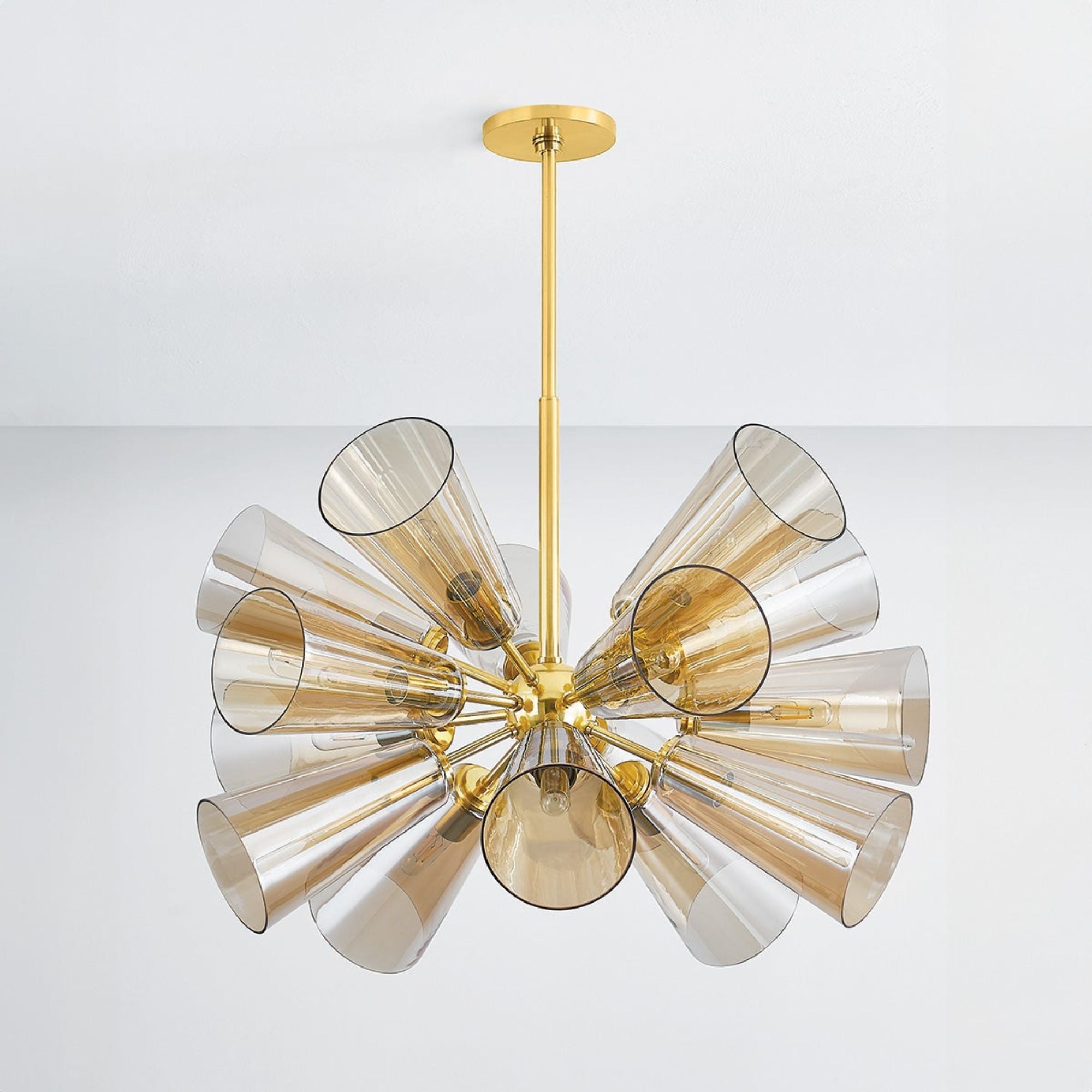 Hartwood 32" 15-Light Chandelier, Aged Brass Finish