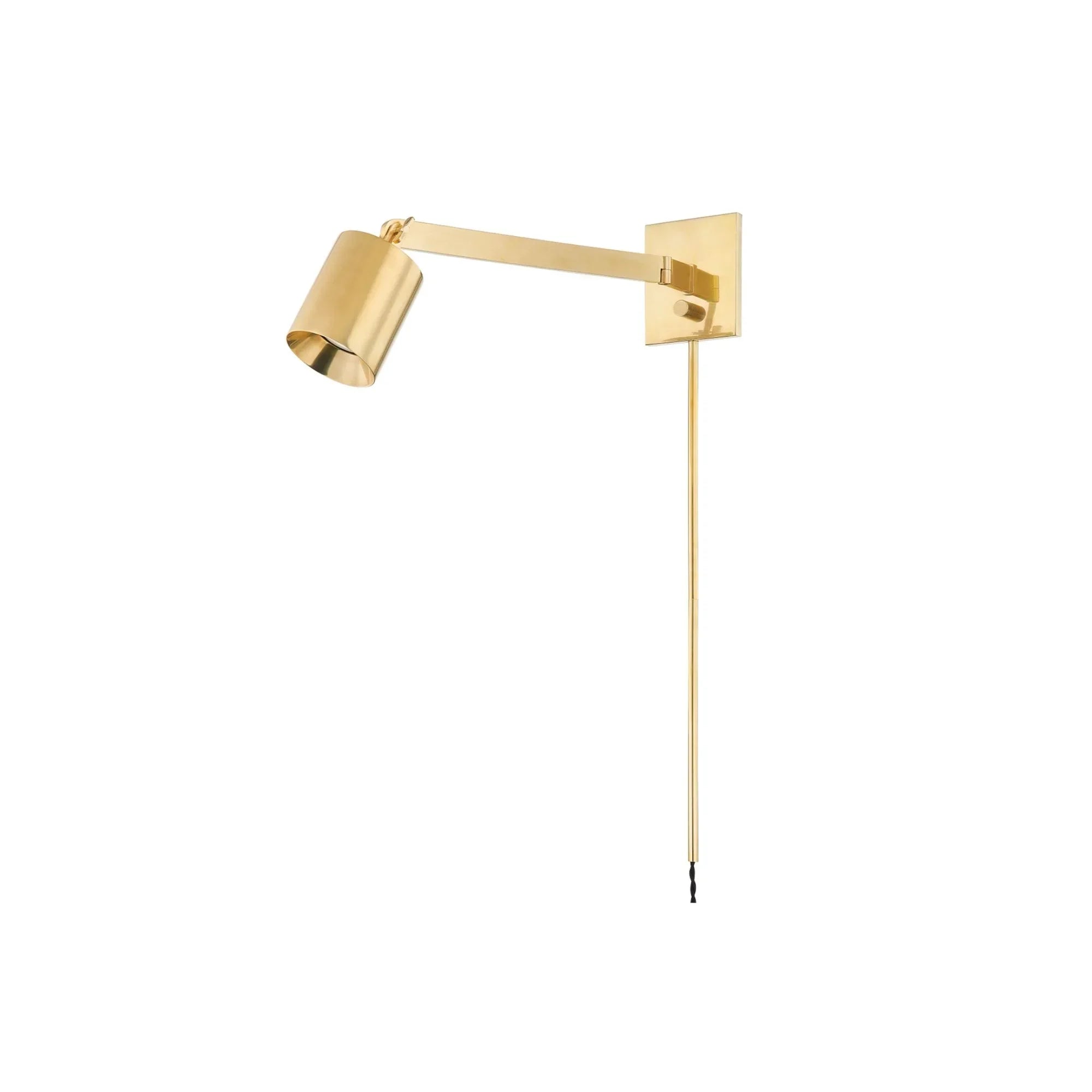 Highgrove 9" Plug-in Sconce, Aged Brass Finish
