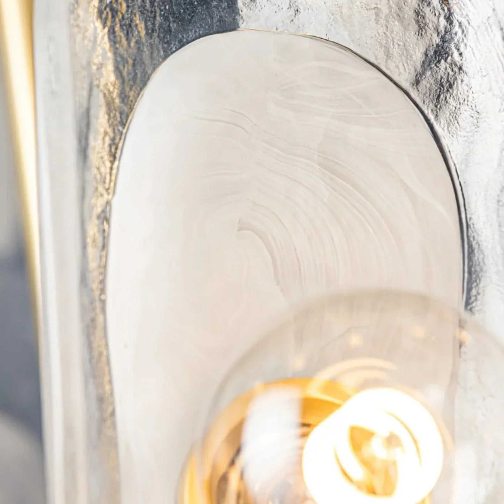 Hudson Valley Lighting - Hilo 31" 20-Light Chandelier, Aged Brass Finish | Bees Lighting