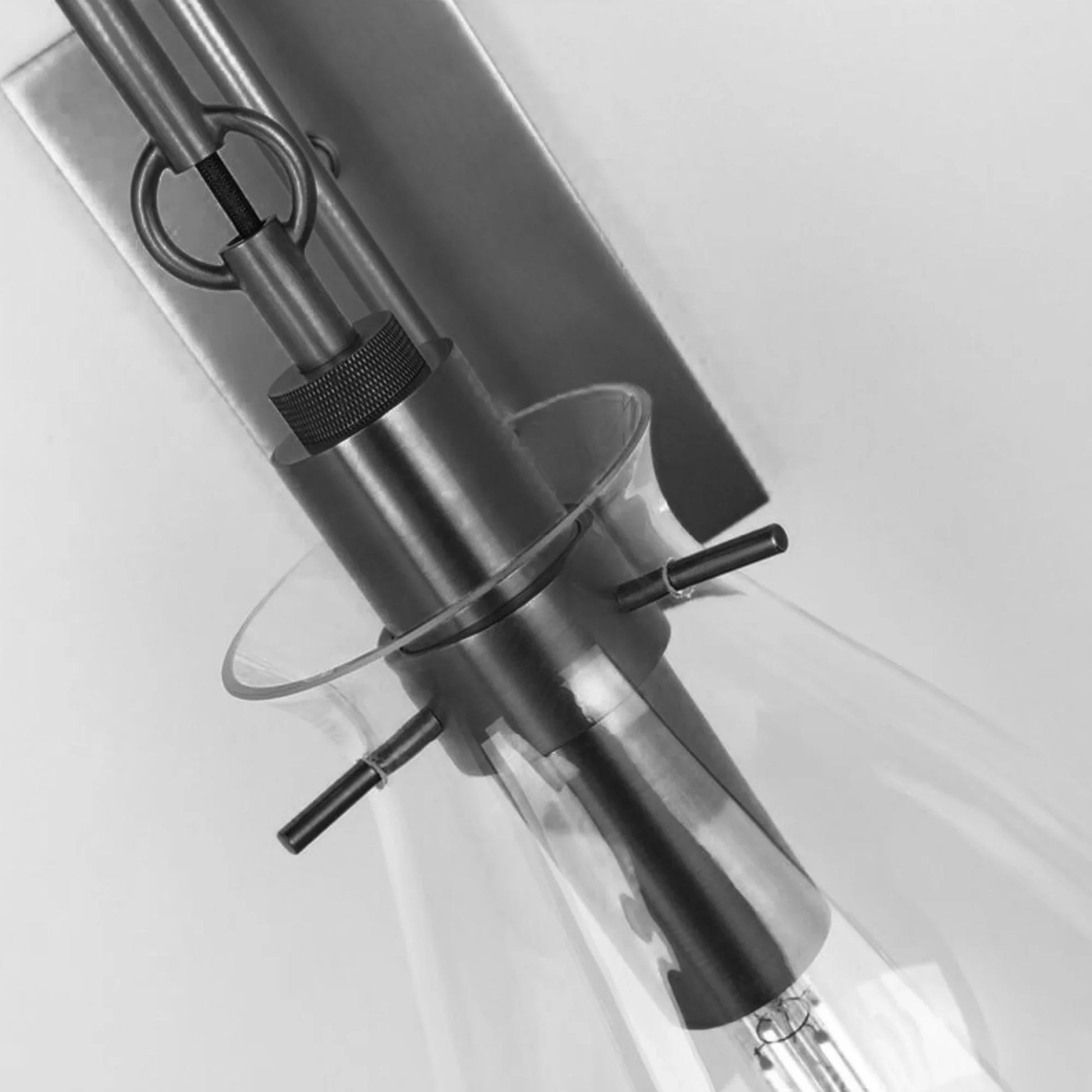 Hudson Valley Lighting - Ivy 18" Wall Sconce, Old Bronze Finish | Bees Lighting