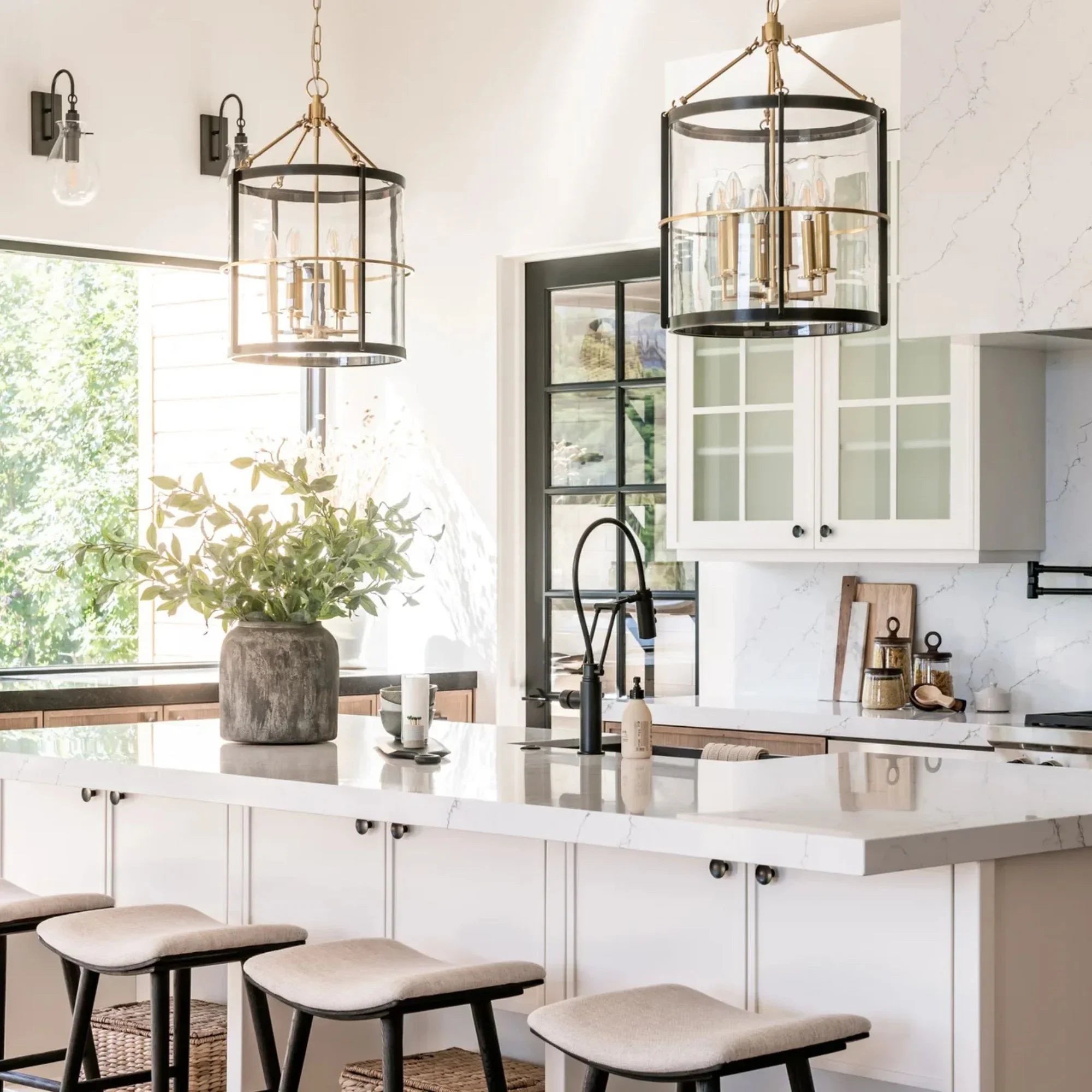 Ren 25" 6-Light Lantern, Aged Old Bronze Finish