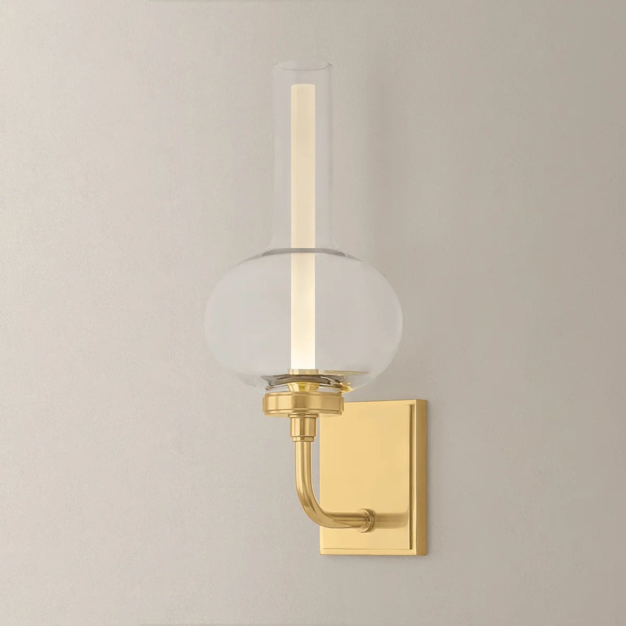 Hudson Valley Rossman 16.5 in. Wall Sconce