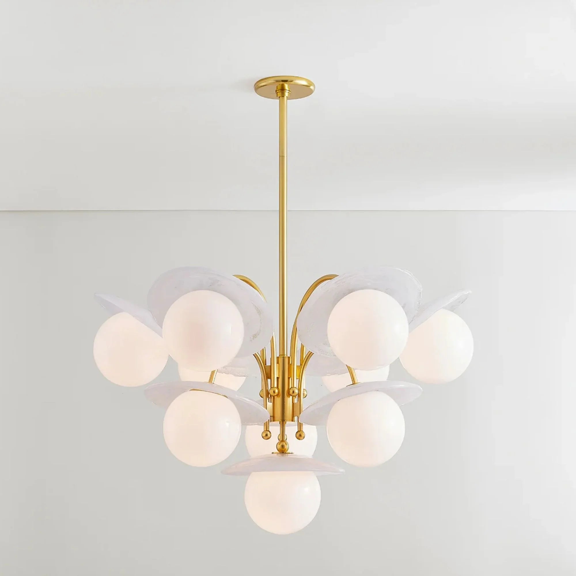 Stampford 33" 10-Light Chandelier, Aged Brass Finish