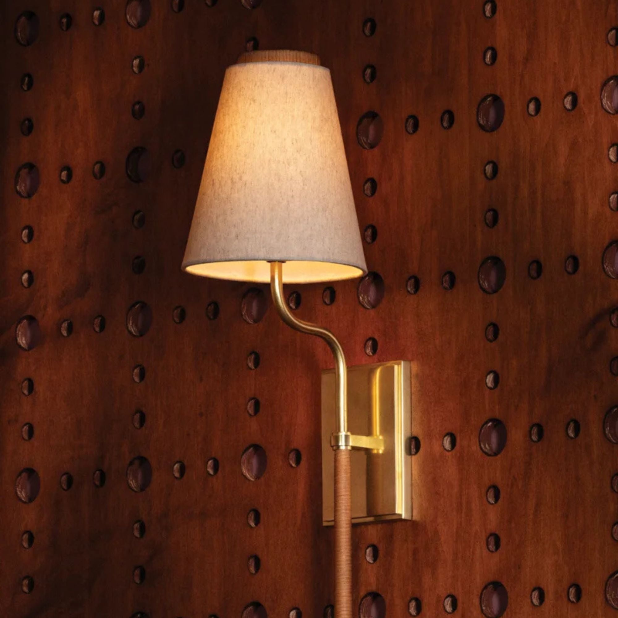 Sullivan 25" Wall Sconce, Aged Brass Finish