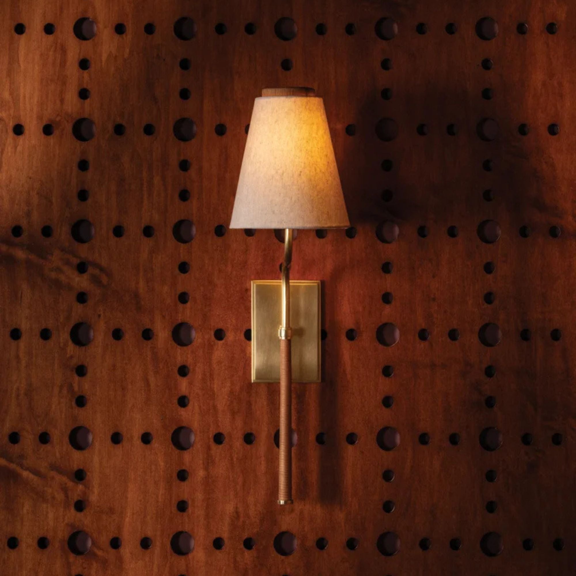Sullivan 25" Wall Sconce, Aged Brass Finish