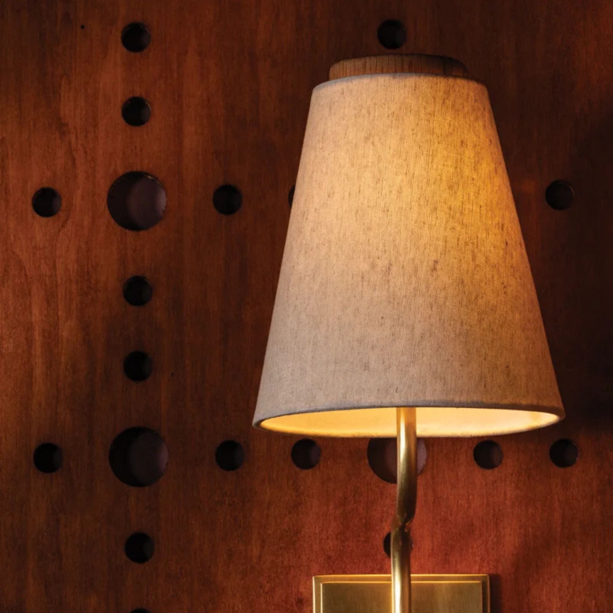 Sullivan 25" Wall Sconce, Aged Brass Finish