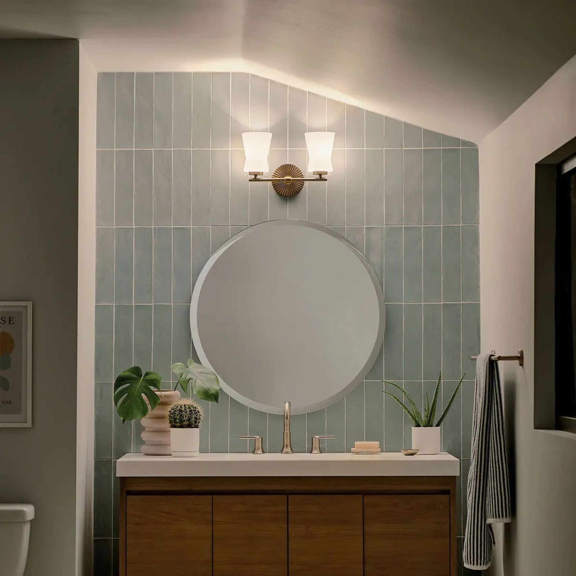 Brianne 15" 2-Light Bath Vanity Light, Classic Pewter Finish - Bees Lighting