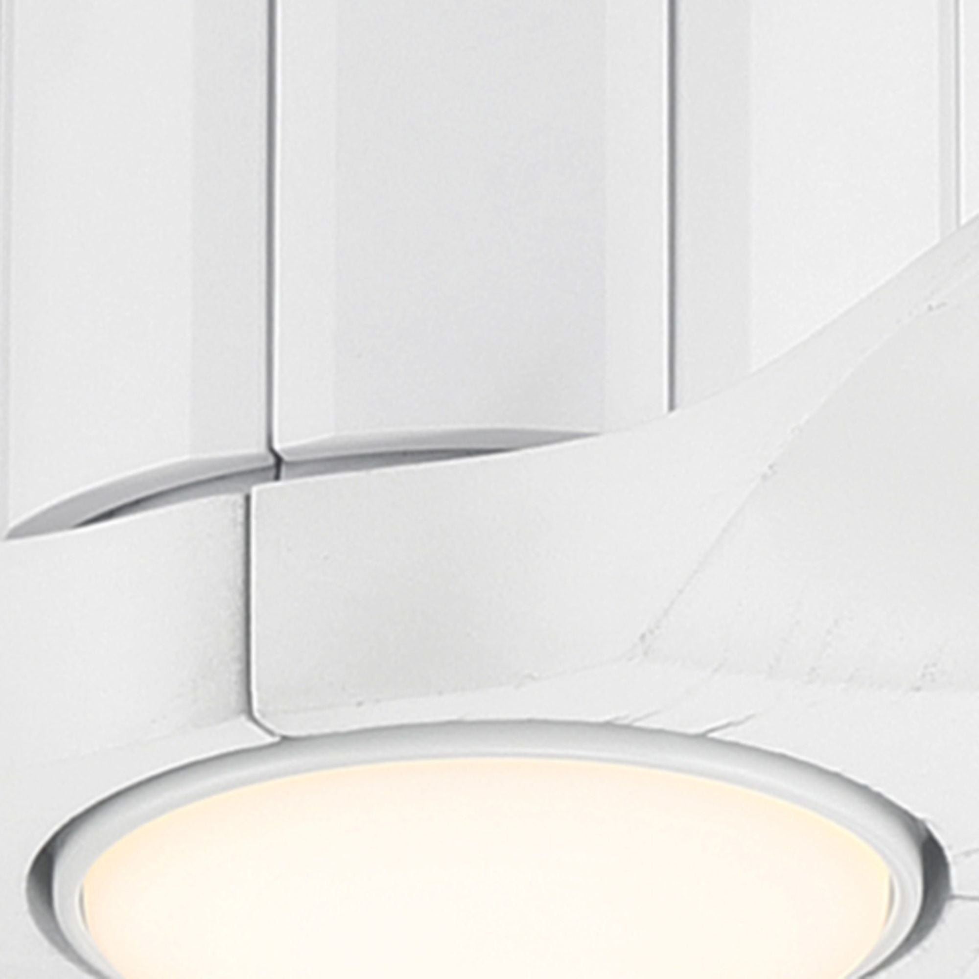 Kichler Calyx 60'' Ceiling Fan with LED Light DC Motor Matte White