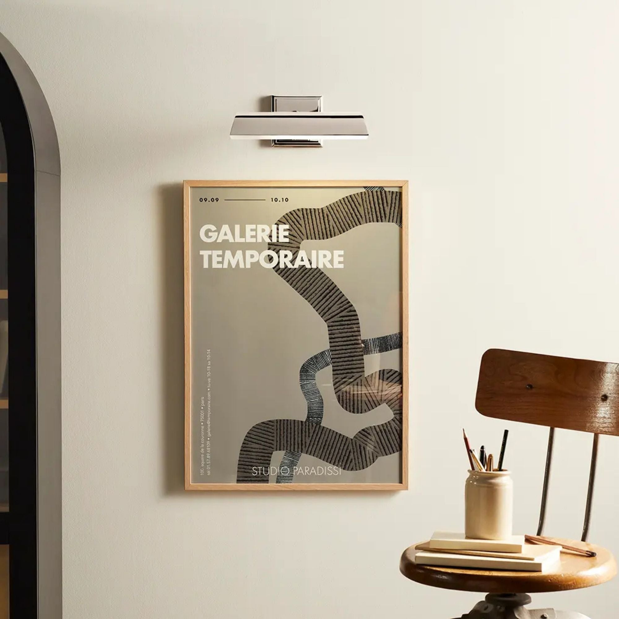 Carston 12" Picture Light, Polished Nickel Finish