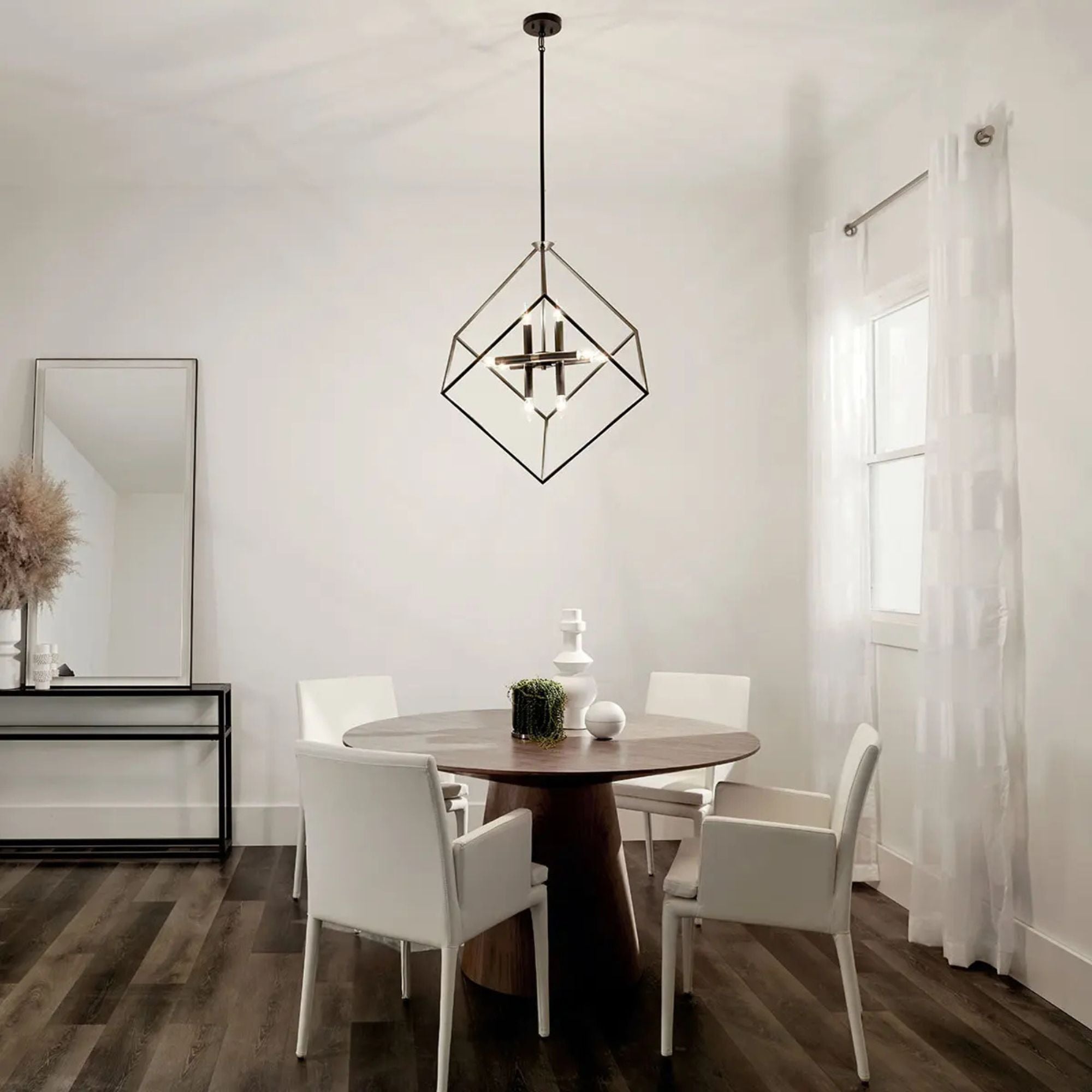 Cartone 26" 8-Light Chandelier, Black Finish