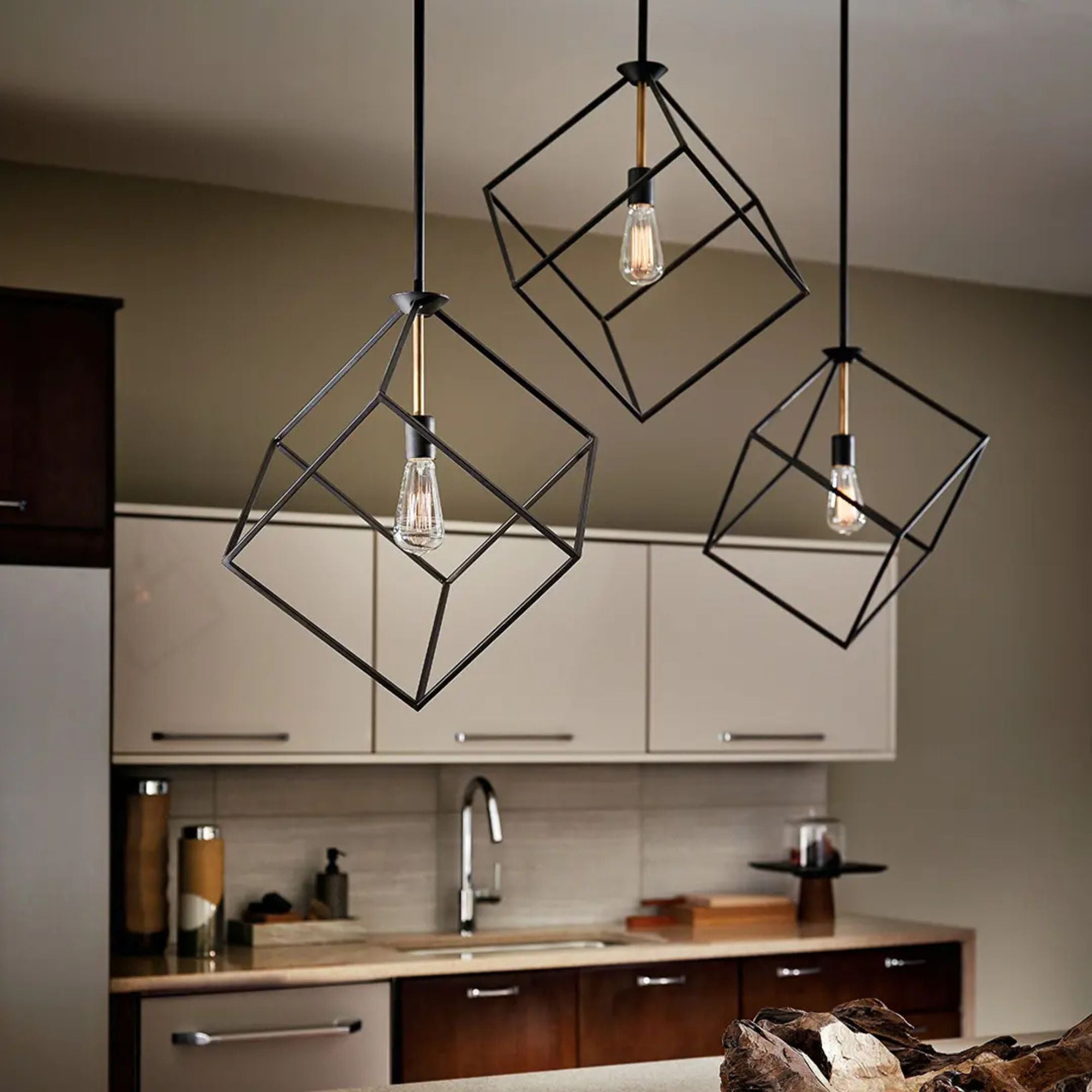 Cartone 17" Pendant, Olde Bronze Finish