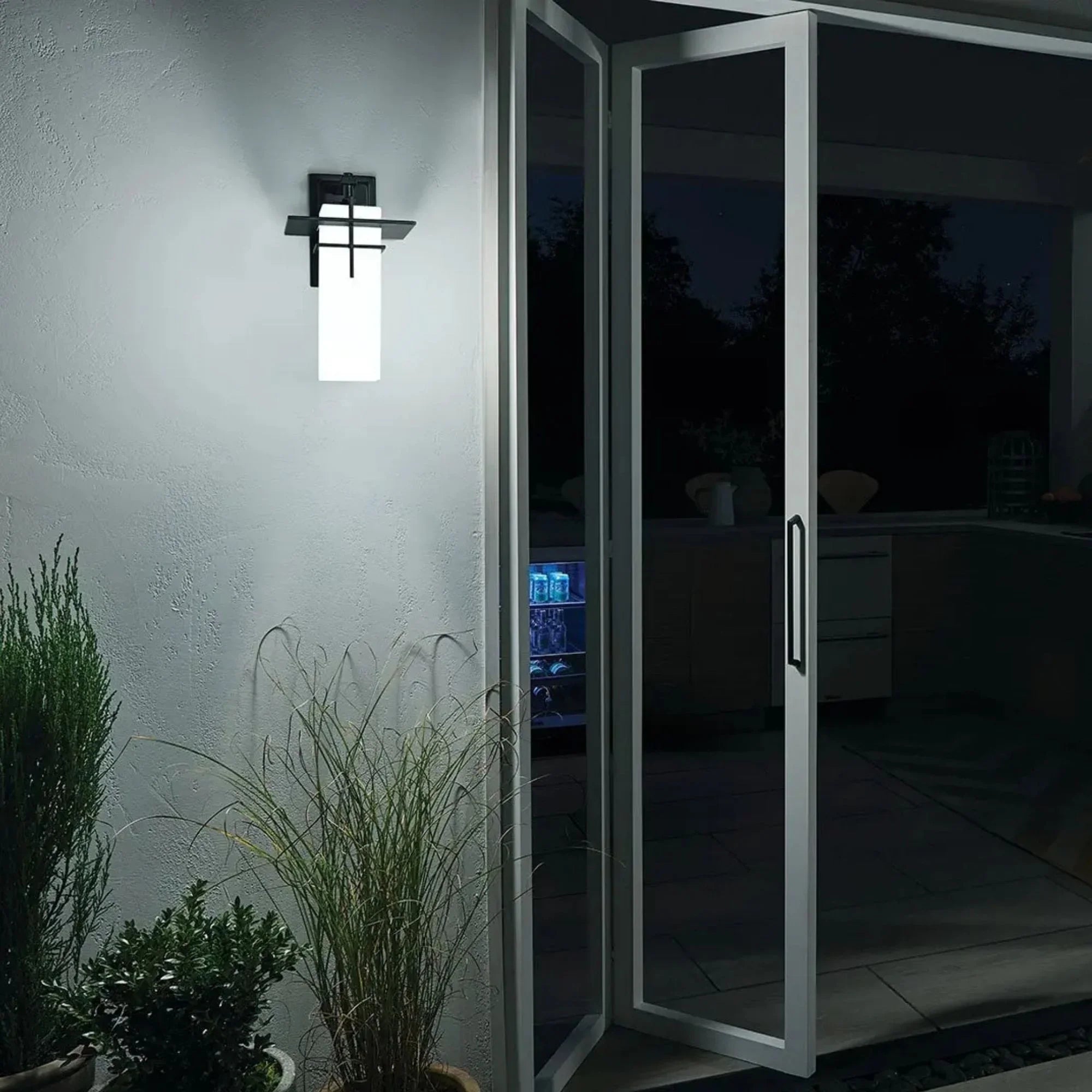 Caterham 18" Outdoor Wall Light, Olde Bronze Finish