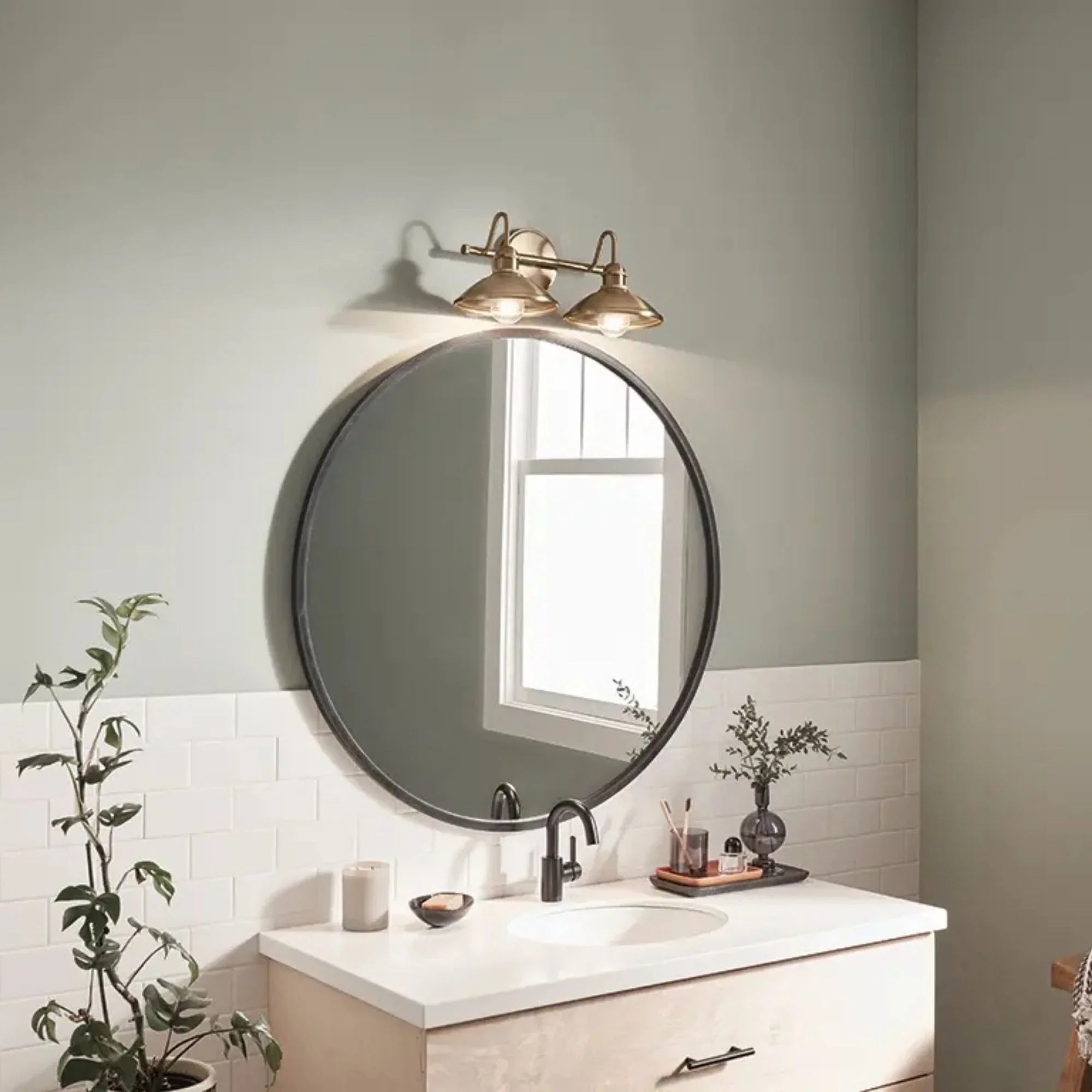 Kichler Clyde 17 in. 2-Light Vanity Light, Champagne Bronze