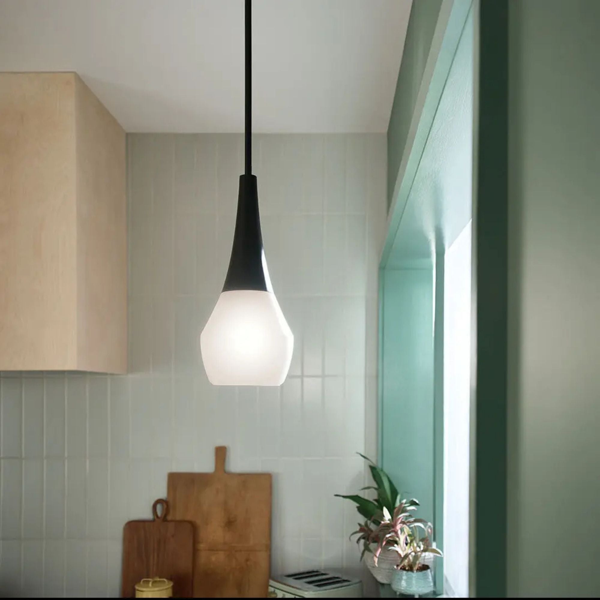 Deela 7" Pendant, Black Finish