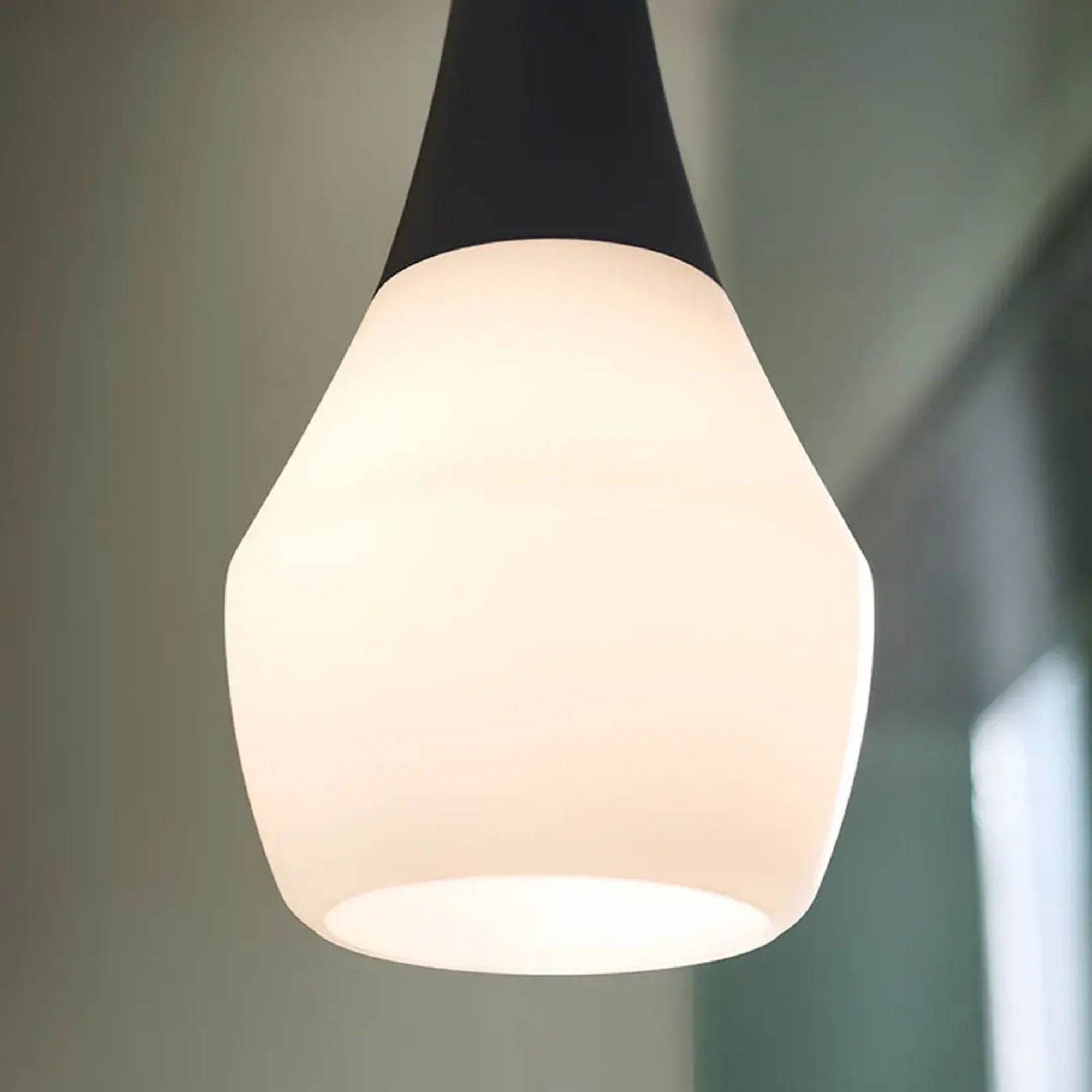 Deela 7" Pendant, Black Finish