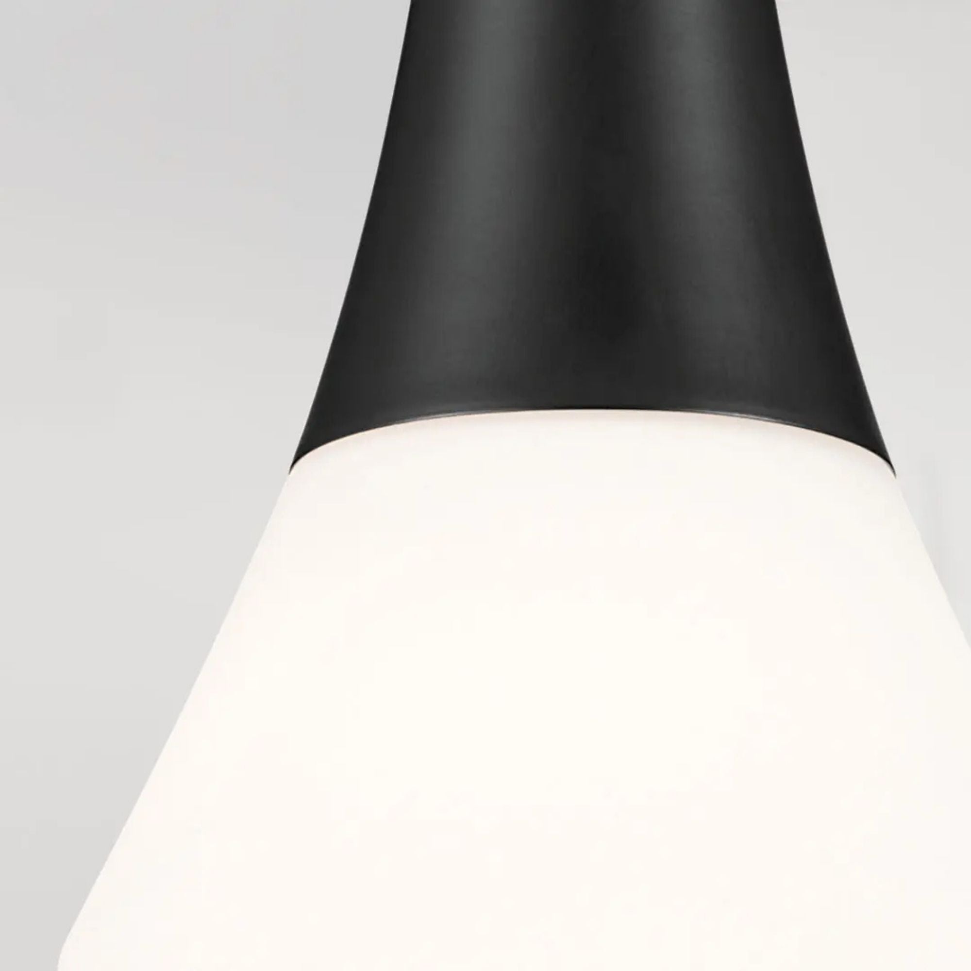 Deela 7" Pendant, Black Finish