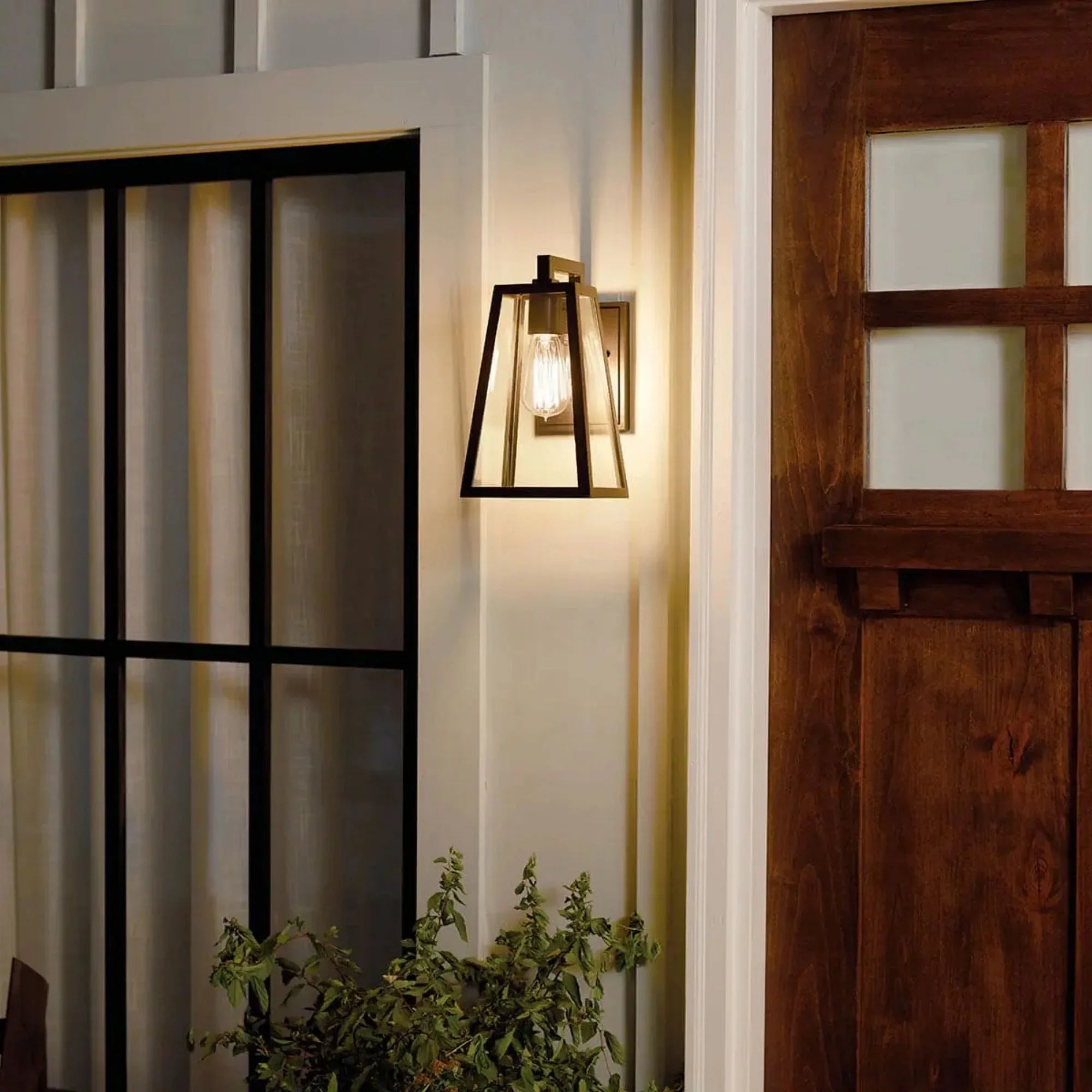 Kichler Delison 11.5 in. Outdoor Sconce, Black with Clear Tempered Glass
