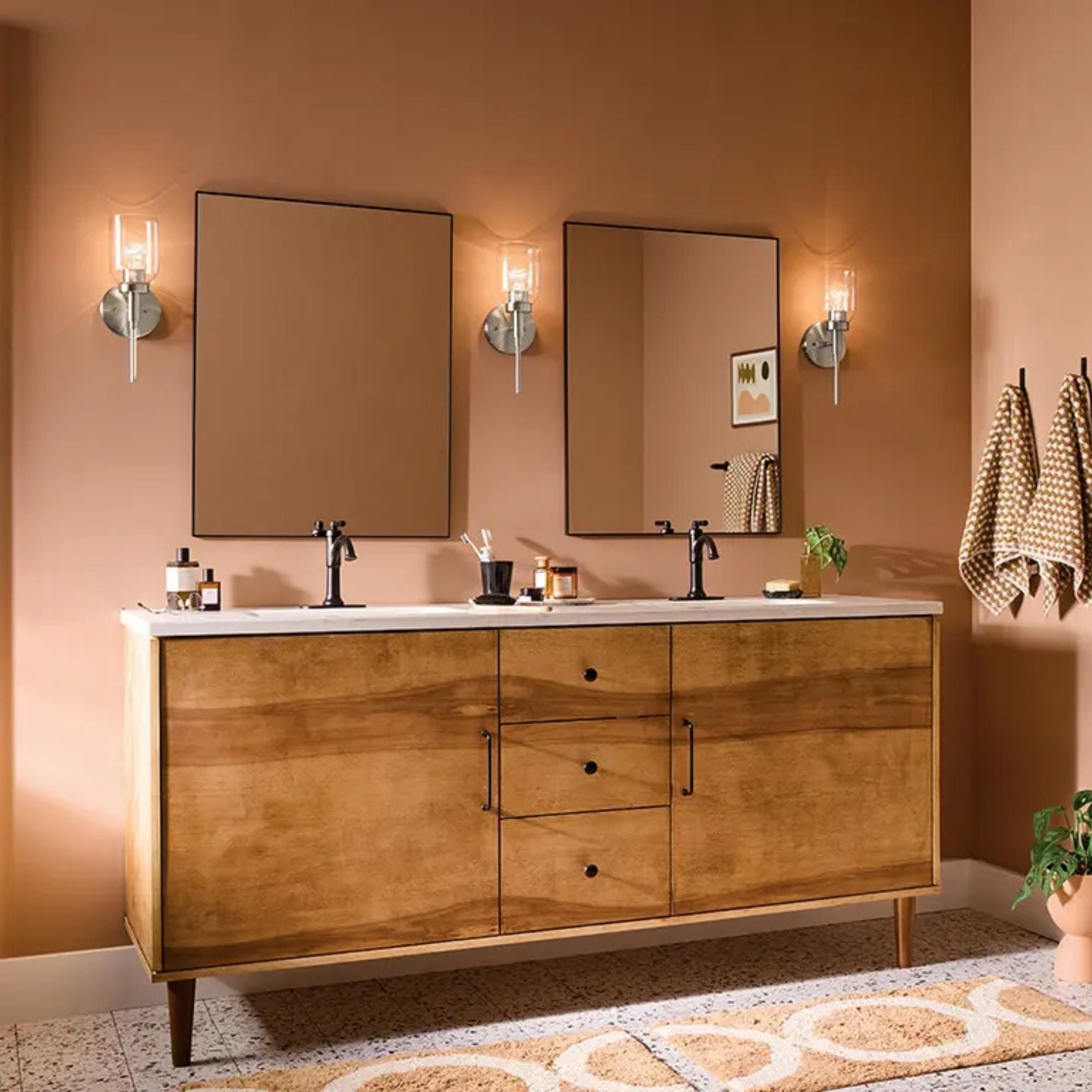 Kichler Lighting - Madden 5" Wall Sconce, Brushed Nickel Finish | Bees Lighting