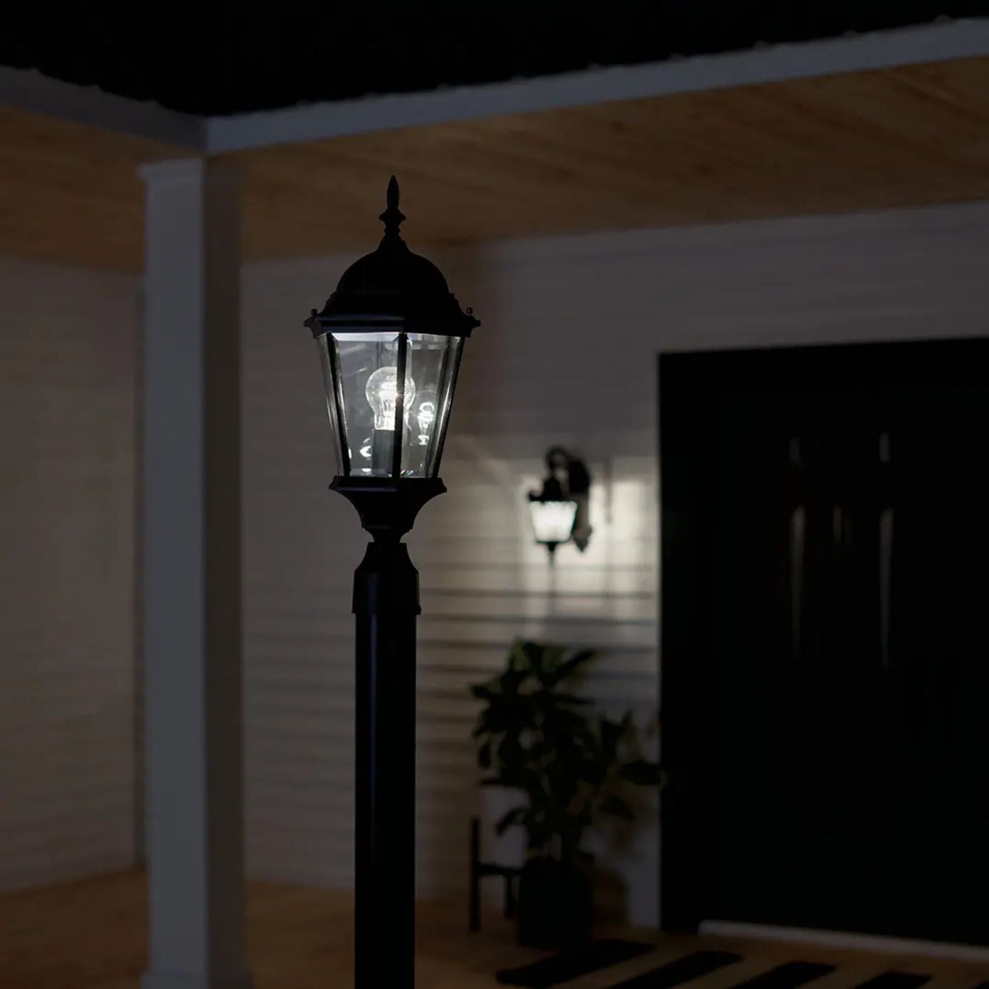 Kichler Madison 21.75 in. Outdoor Post Light, Black with Clear Beveled Glass