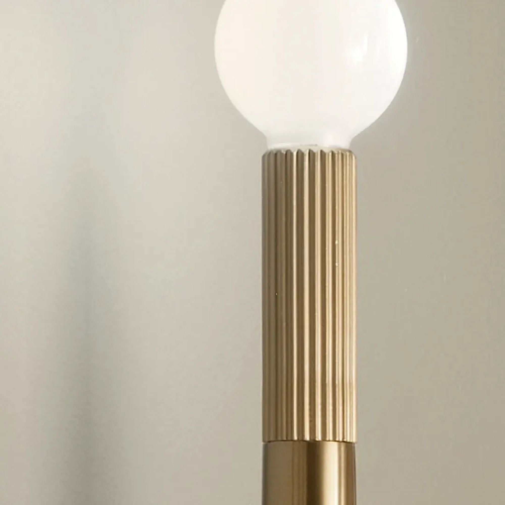 Kichler Odensa 17 in. 2-Light Wall Sconce, Champagne Bronze