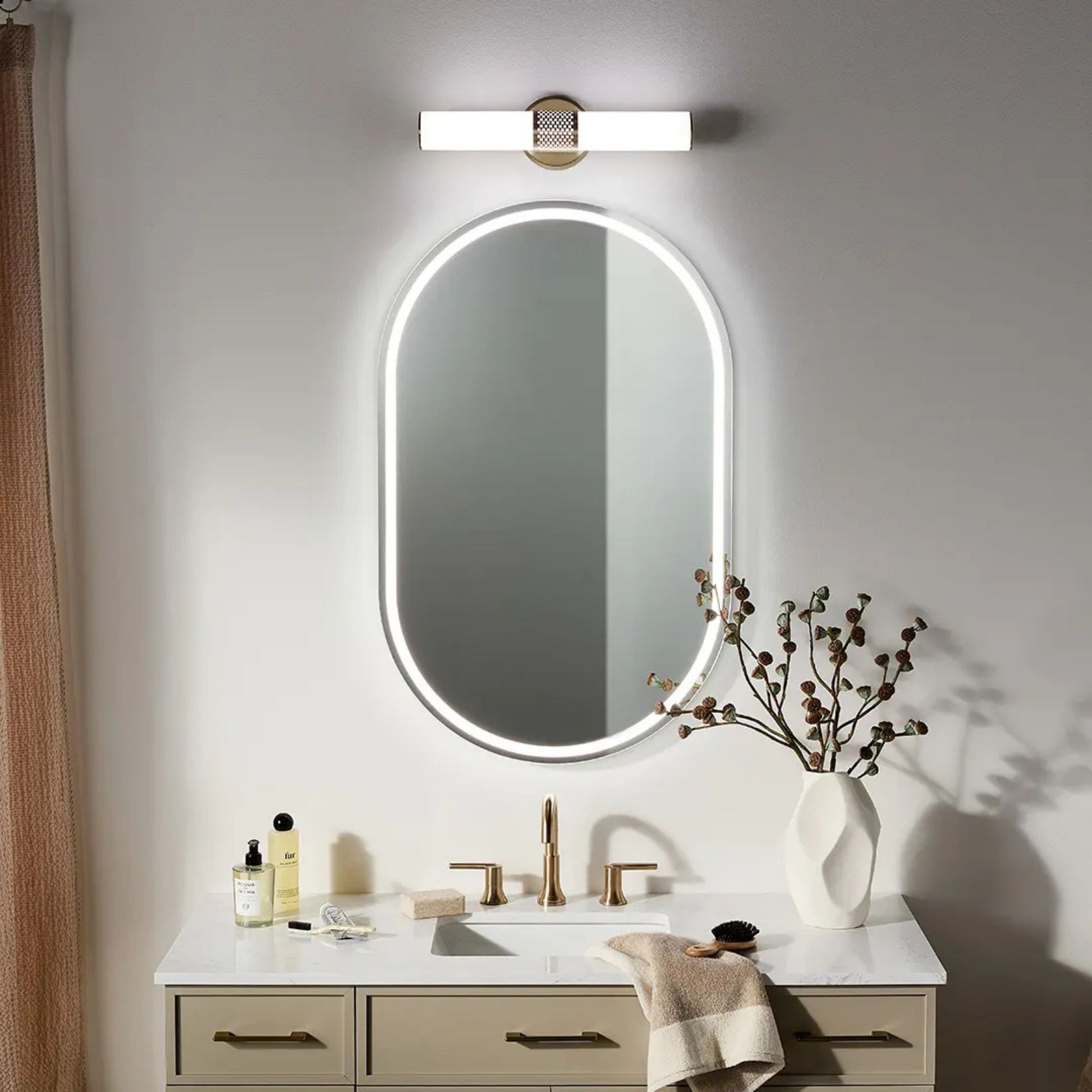 Kichler Lighting - Sashi 18" LED Bath Bar, Champagne Bronze Finish | Bees Lighting