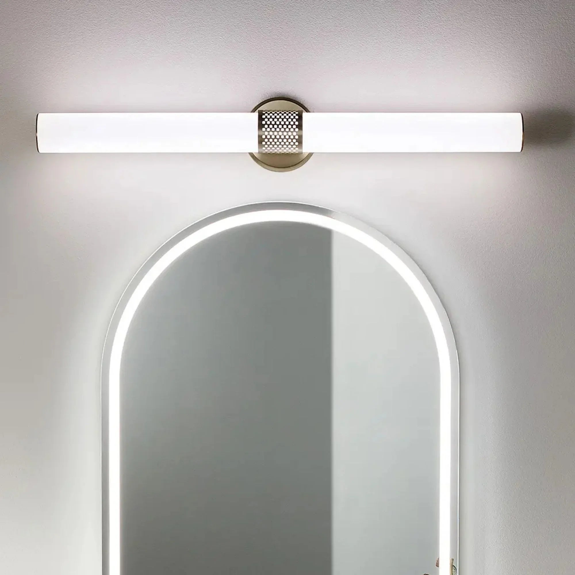 Kichler Lighting - Sashi 32" LED Bath Bar, Champagne Bronze Finish | Bees Lighting
