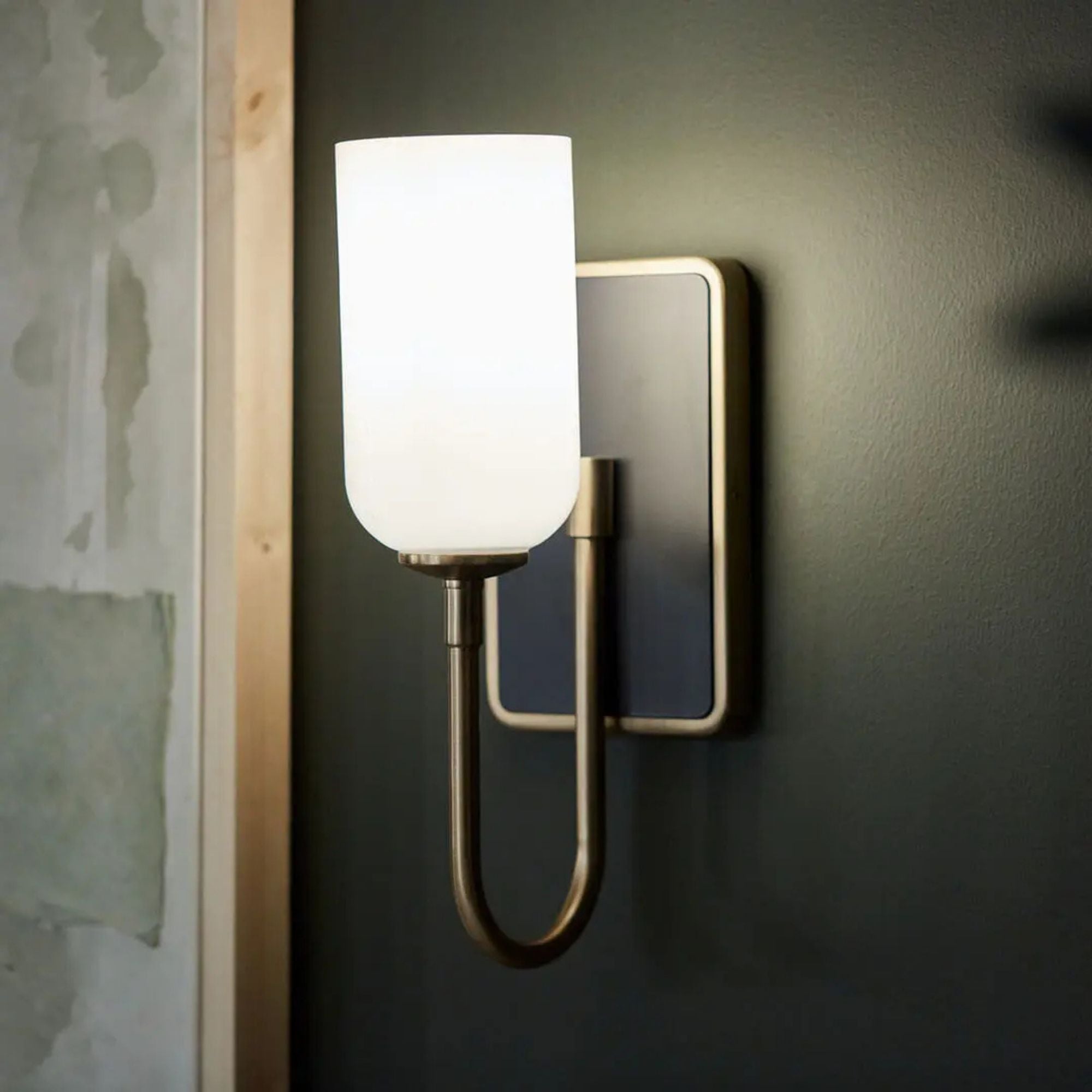 Kichler Solia 13.5 in. Wall Sconce, Champagne Bronze & Black with Opal Glass