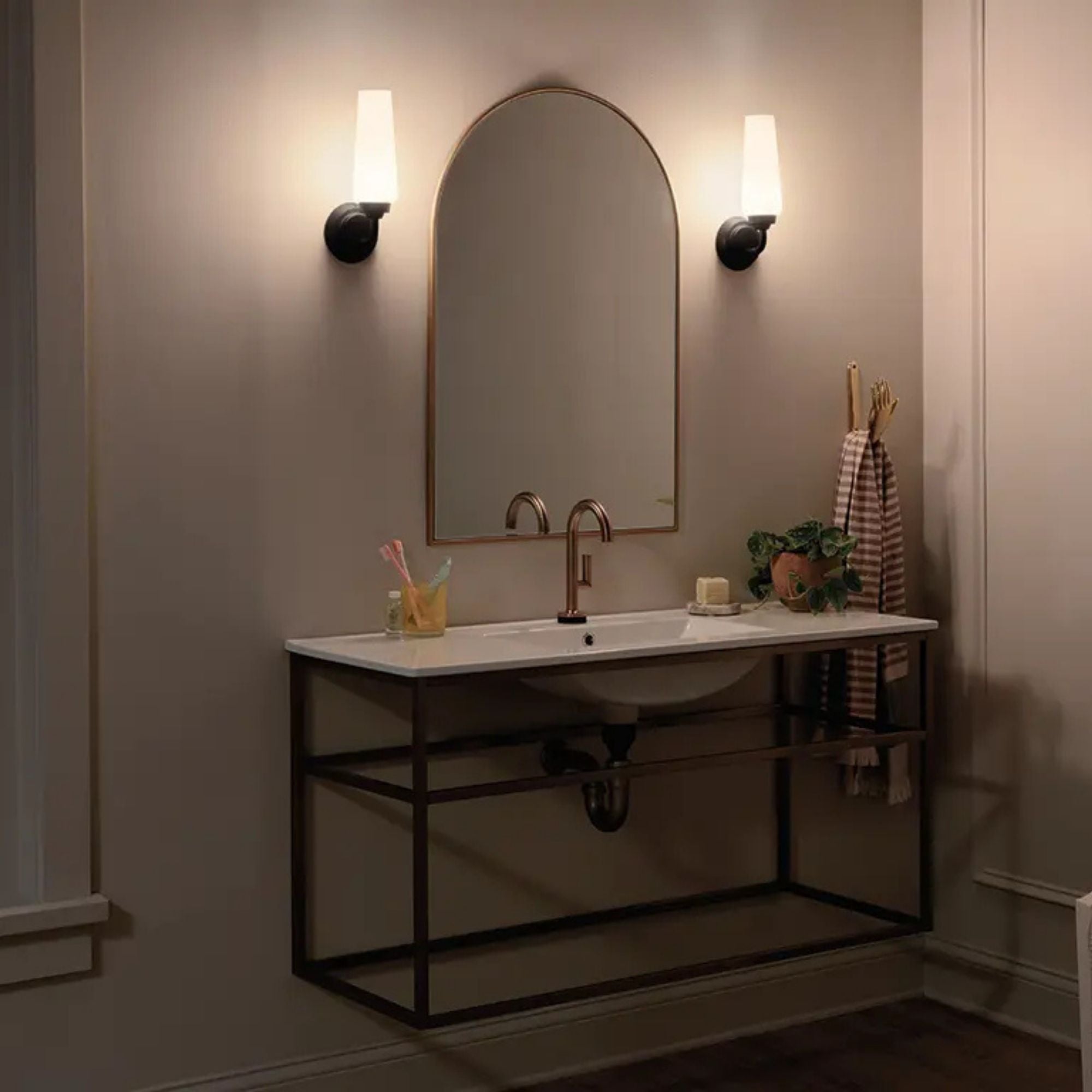 Truby 12.5 in. Wall Sconce, Black