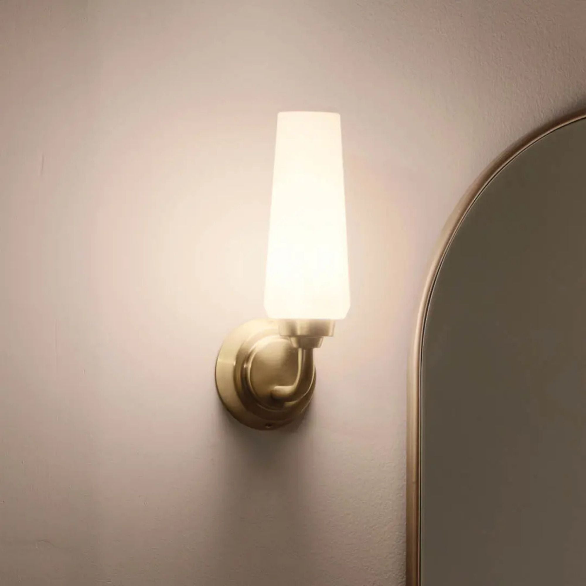 Truby 12.5 in. Wall Sconce, Champagne Bronze